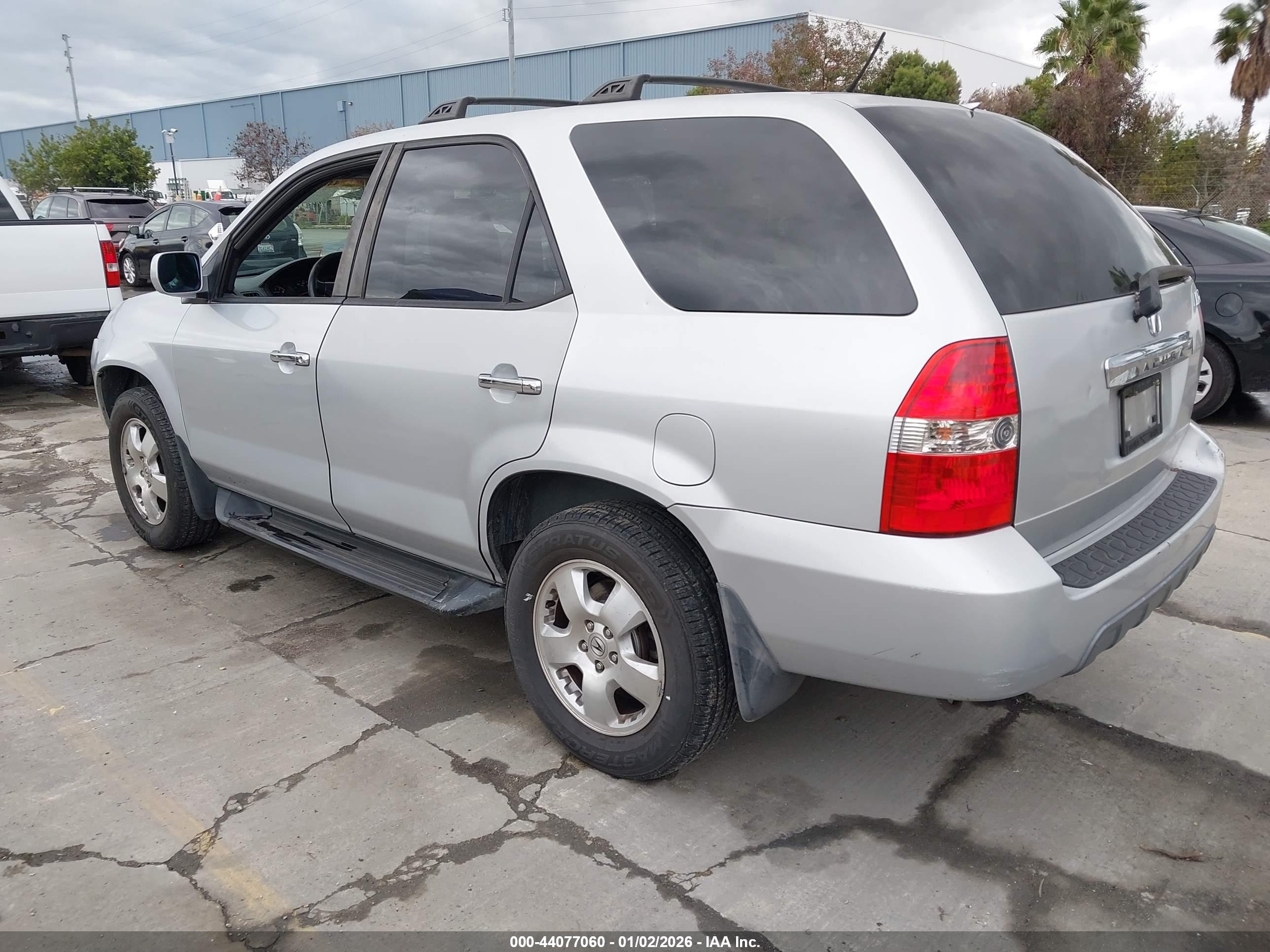 ACURA MDX image 3