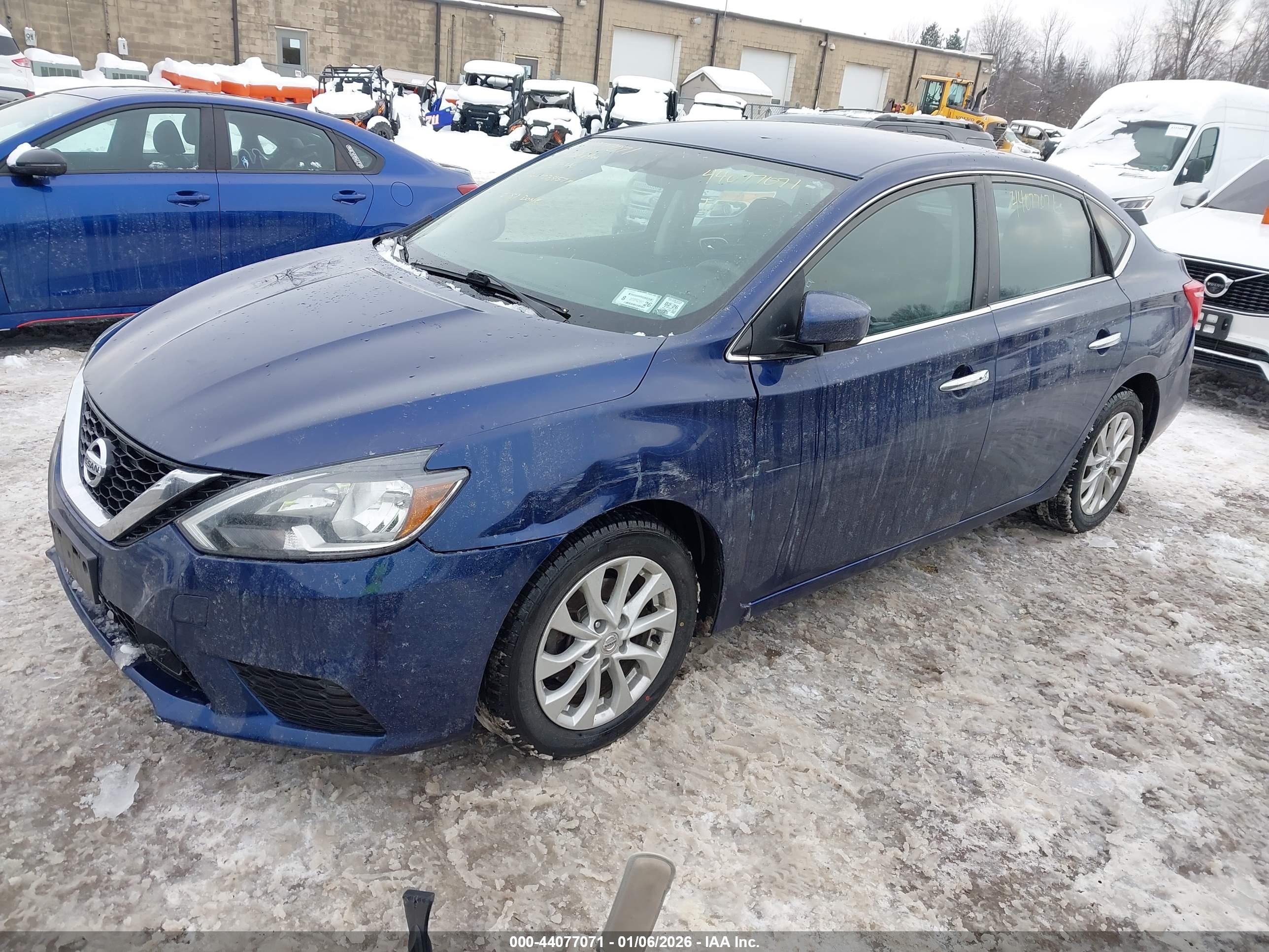 NISSAN SENTRA image 2