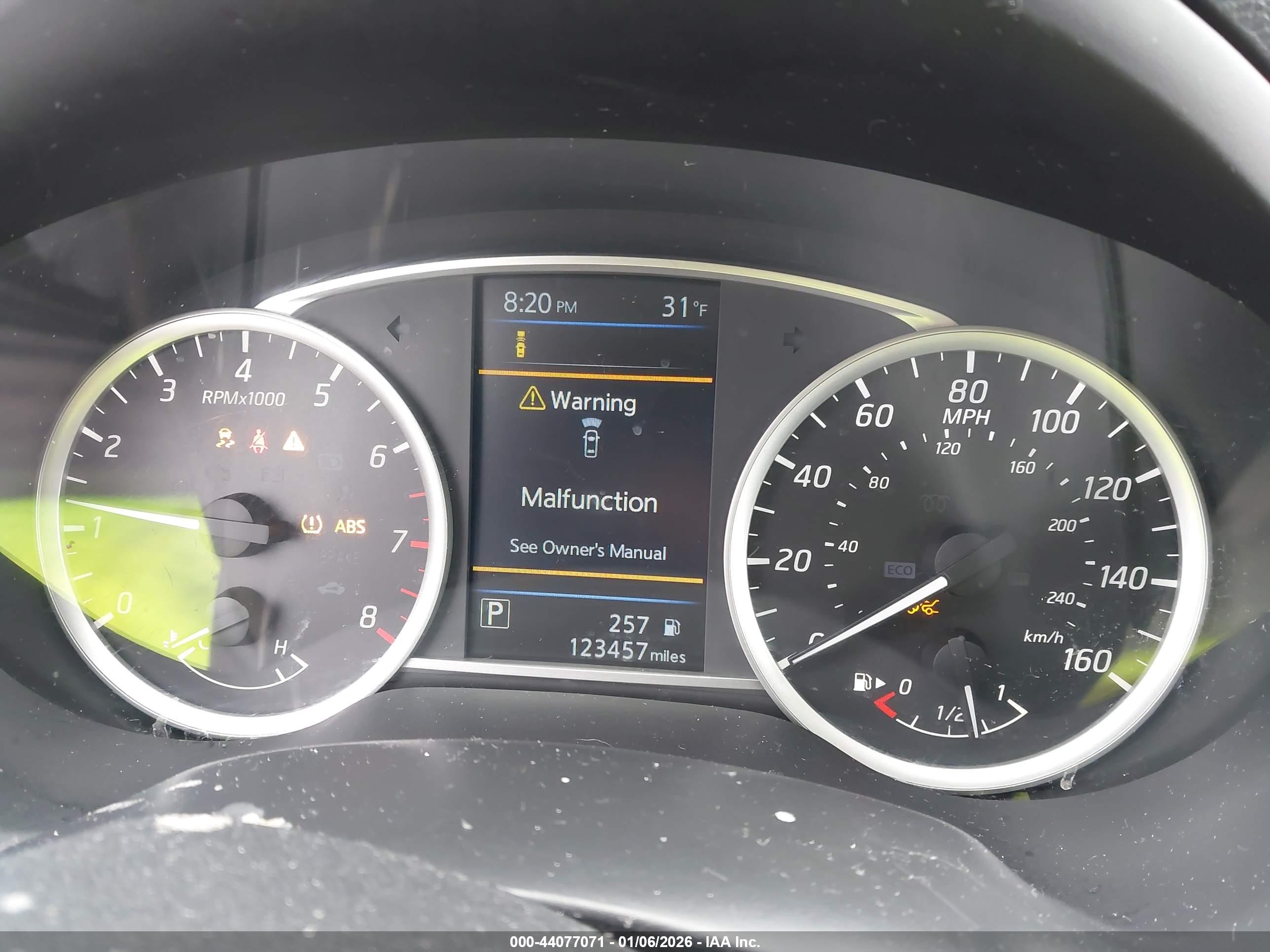 NISSAN SENTRA image 7
