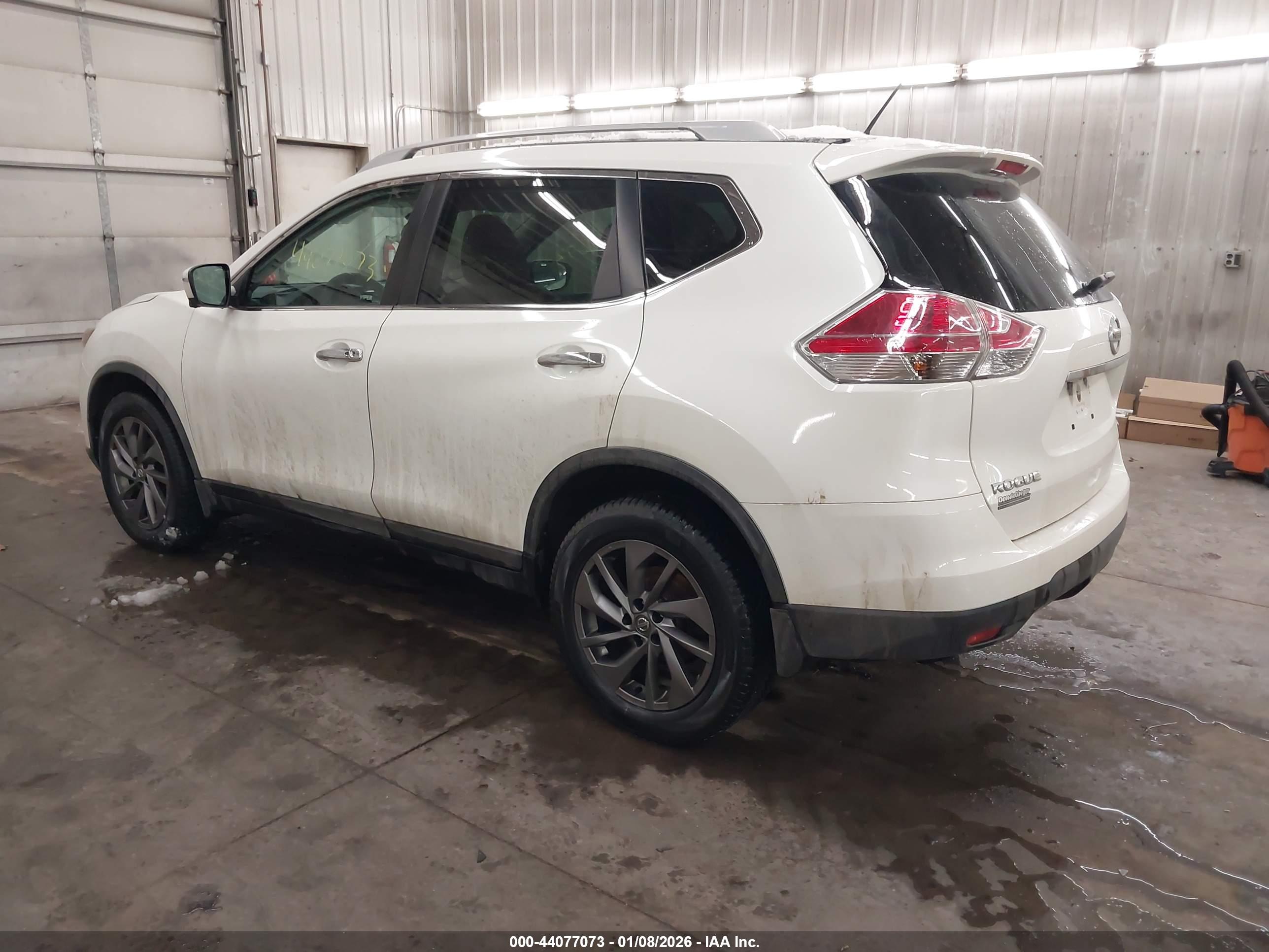NISSAN ROGUE image 3