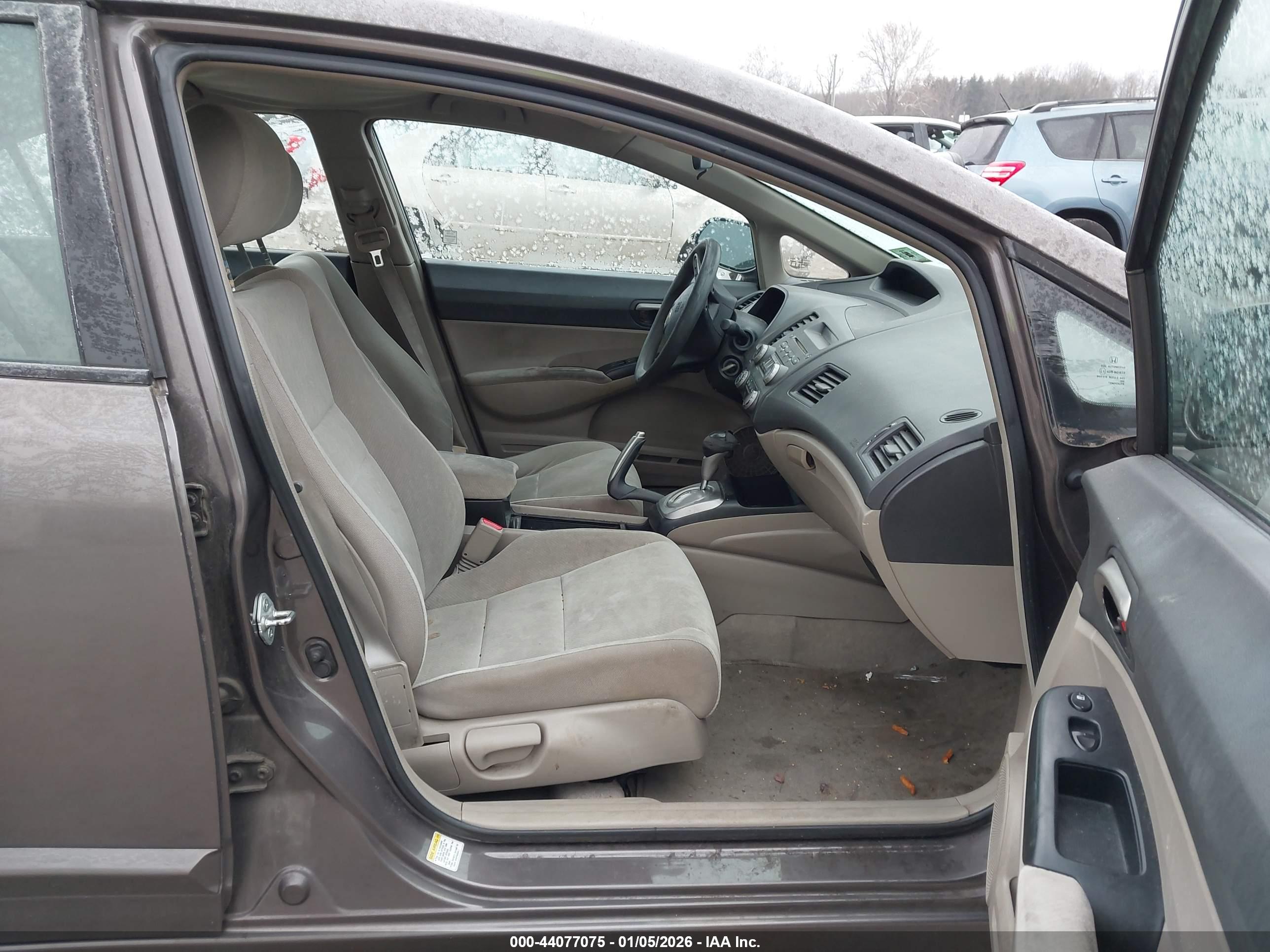 HONDA CIVIC image 5
