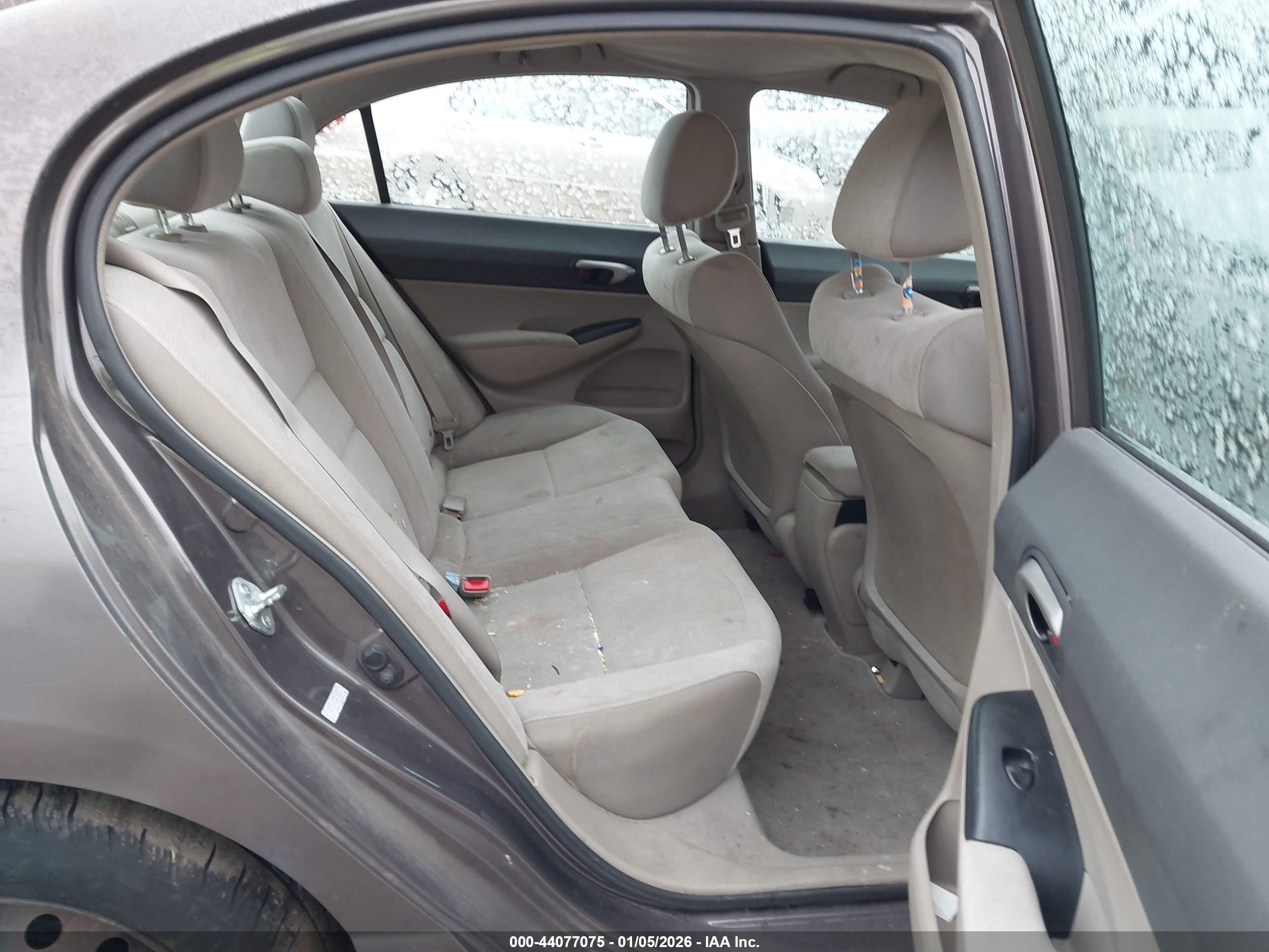 HONDA CIVIC image 8