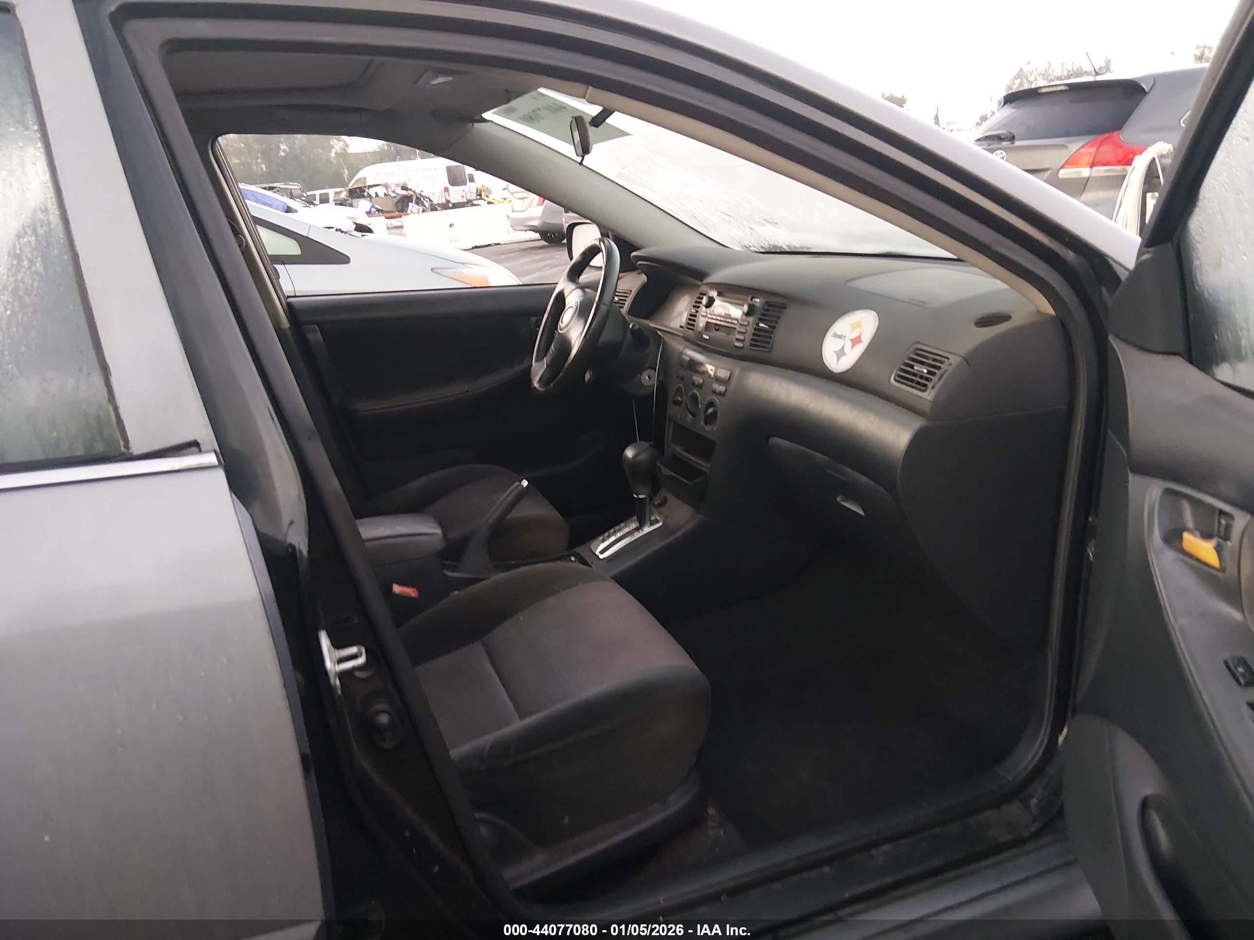 TOYOTA COROLLA image 5