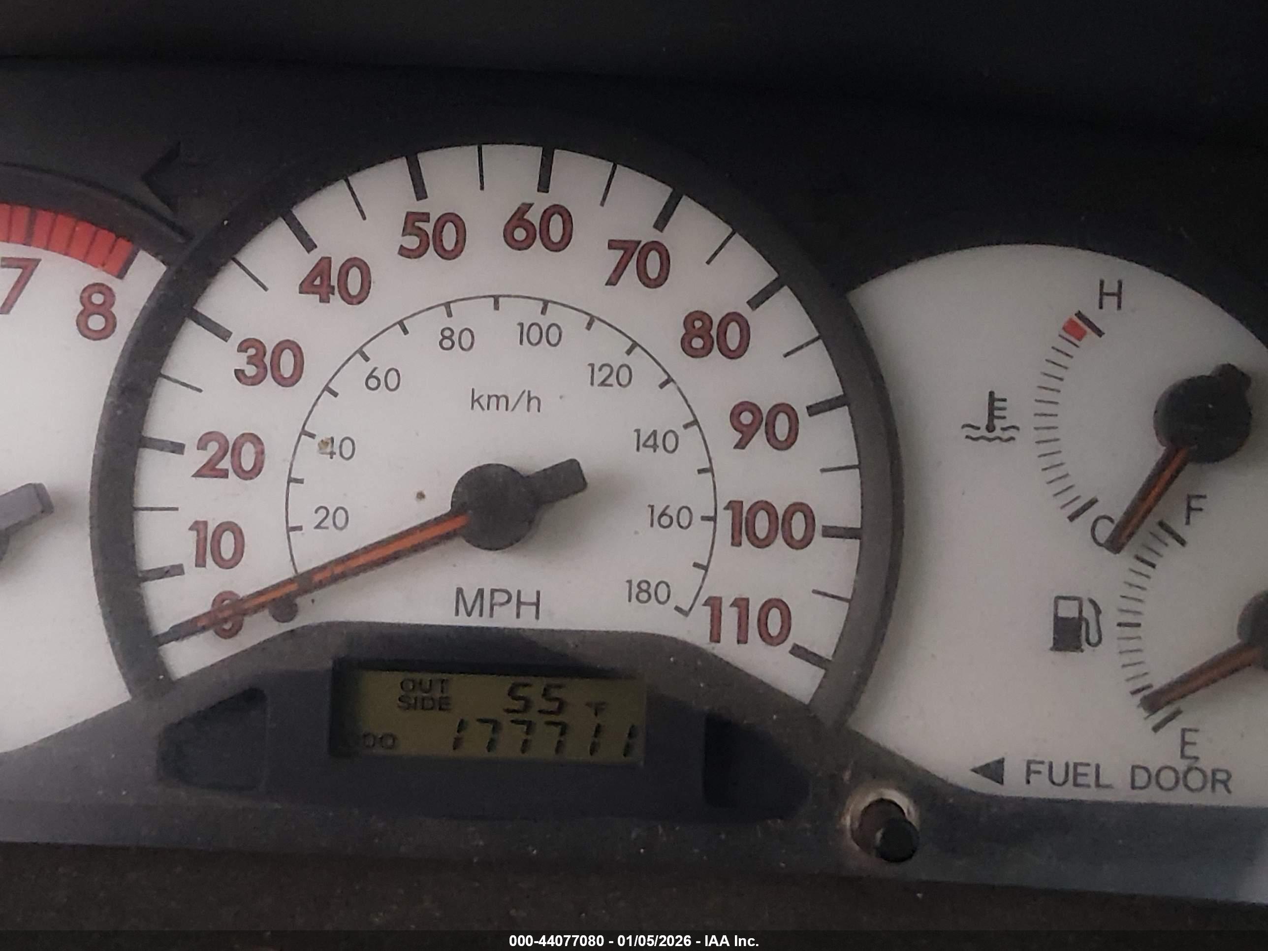 TOYOTA COROLLA image 7