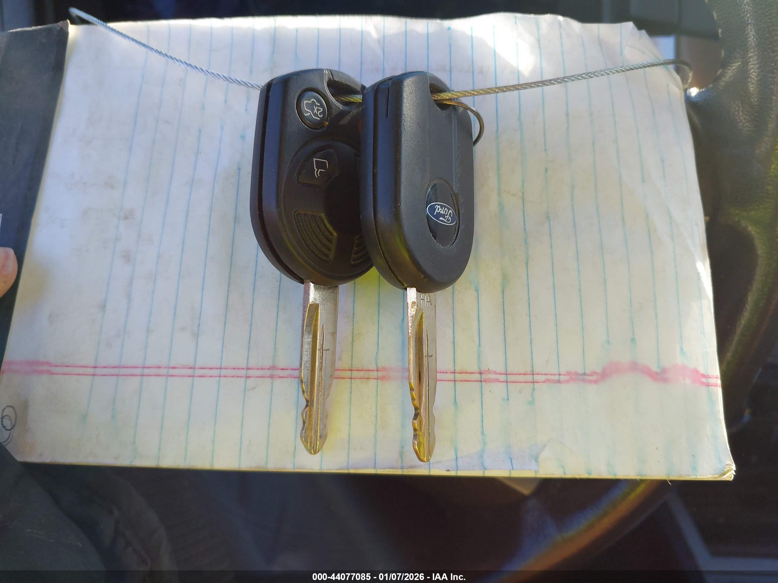 FORD FUSION image 11