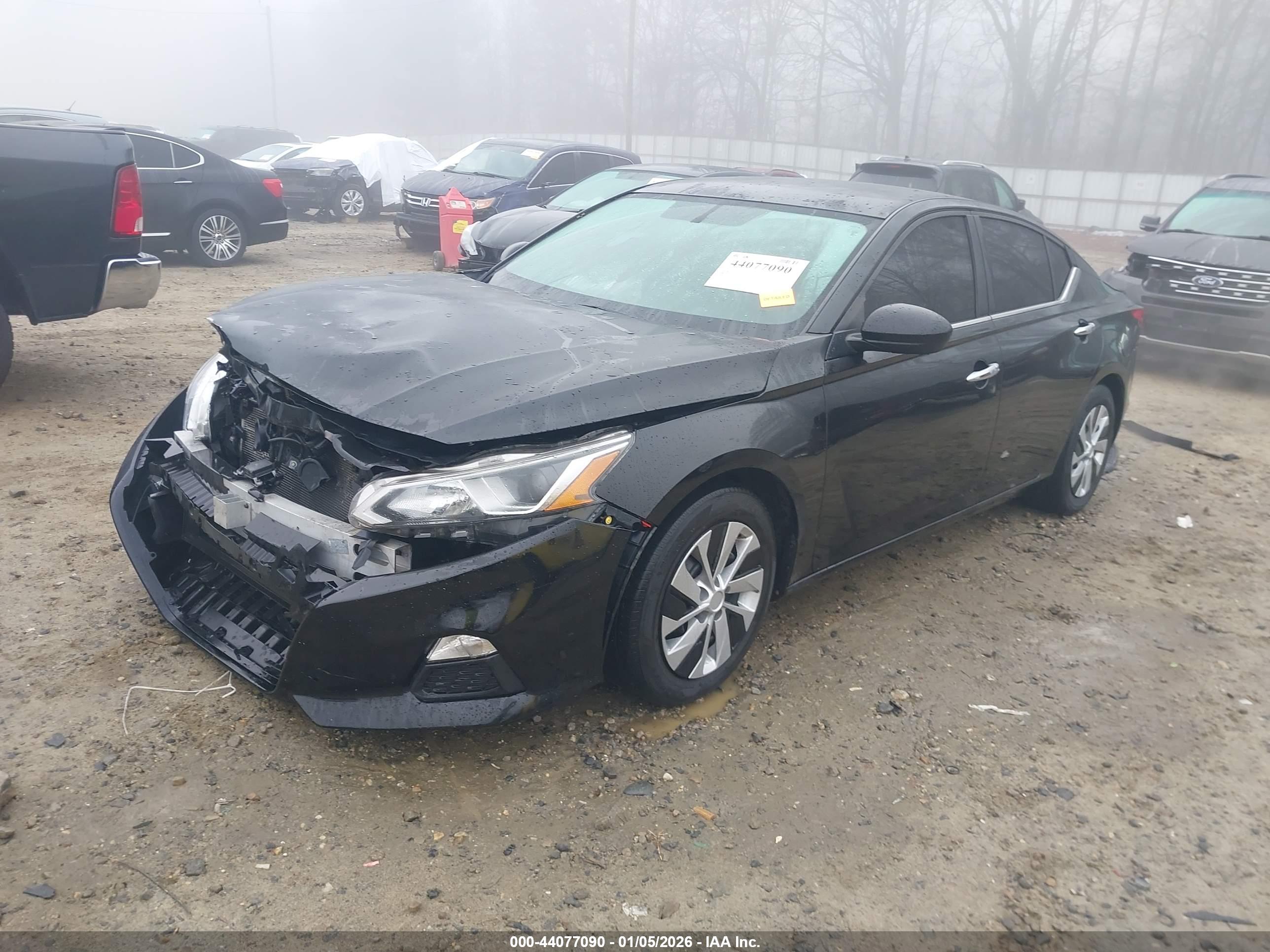 NISSAN ALTIMA image 2