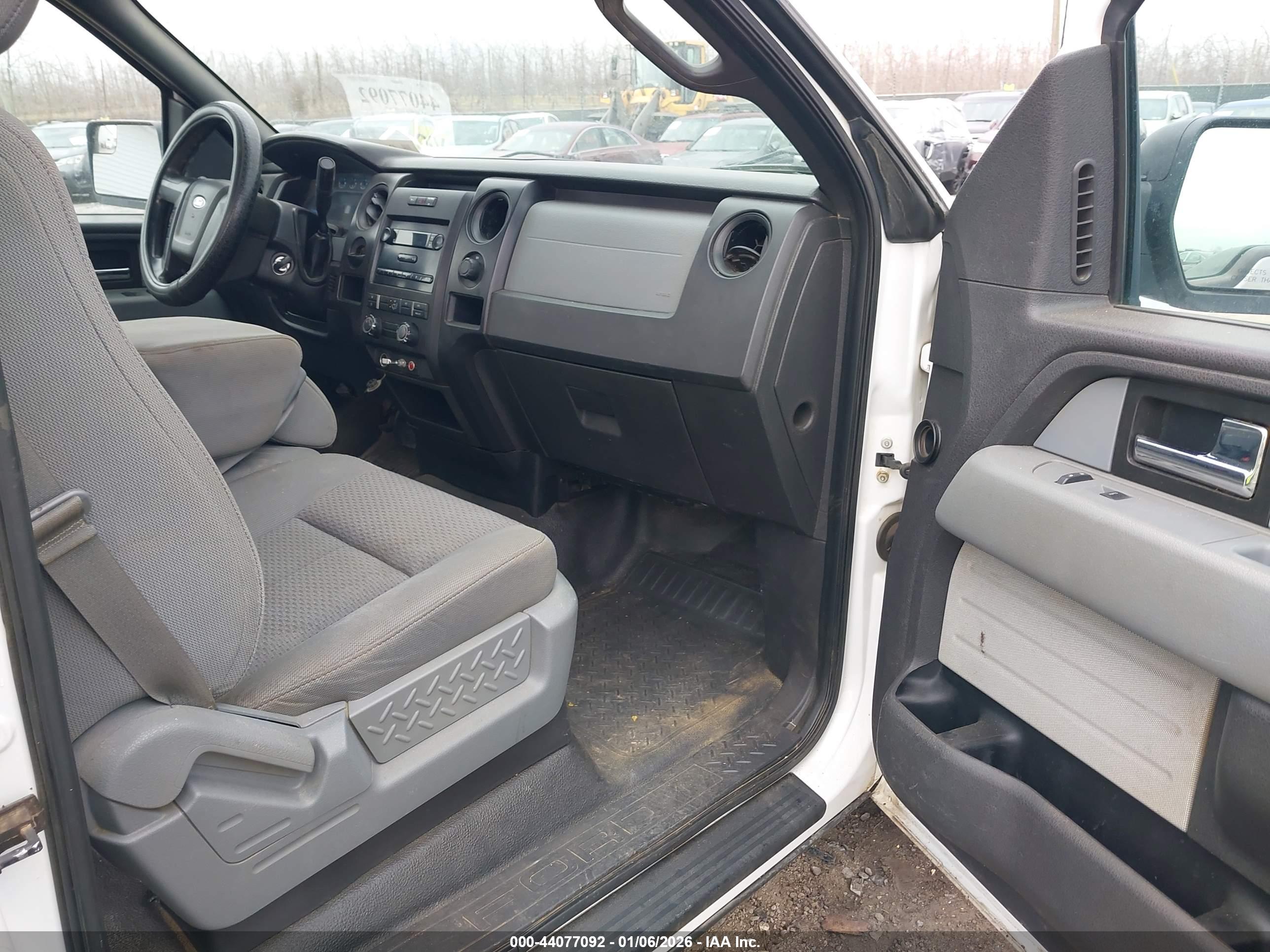FORD F-150 image 5