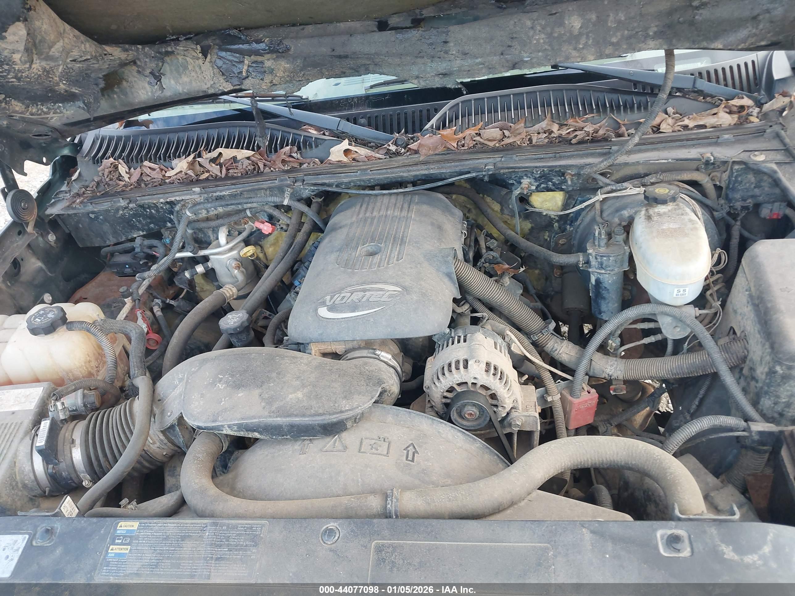 CHEVROLET SILVERADO image 10