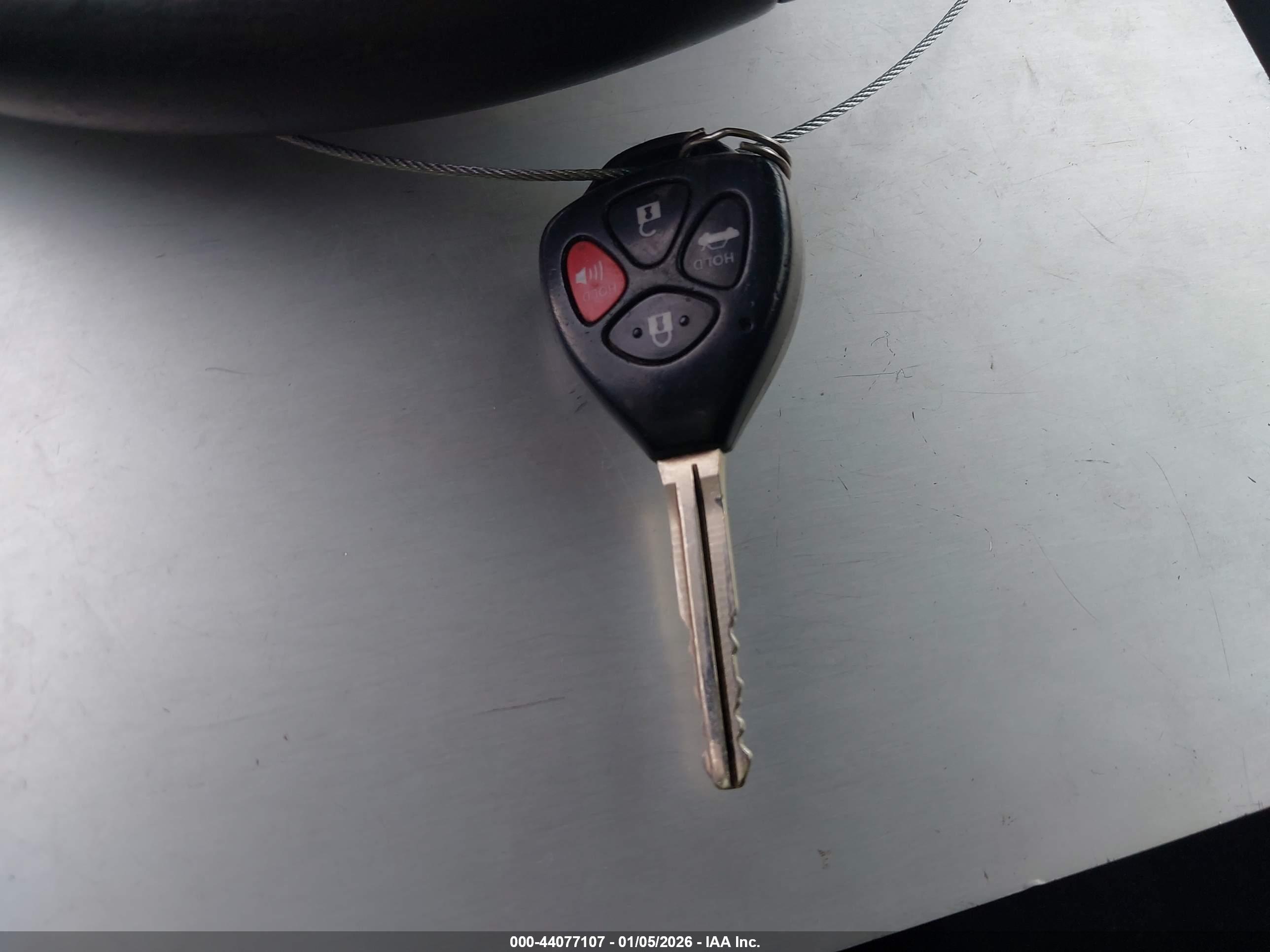 TOYOTA COROLLA image 11