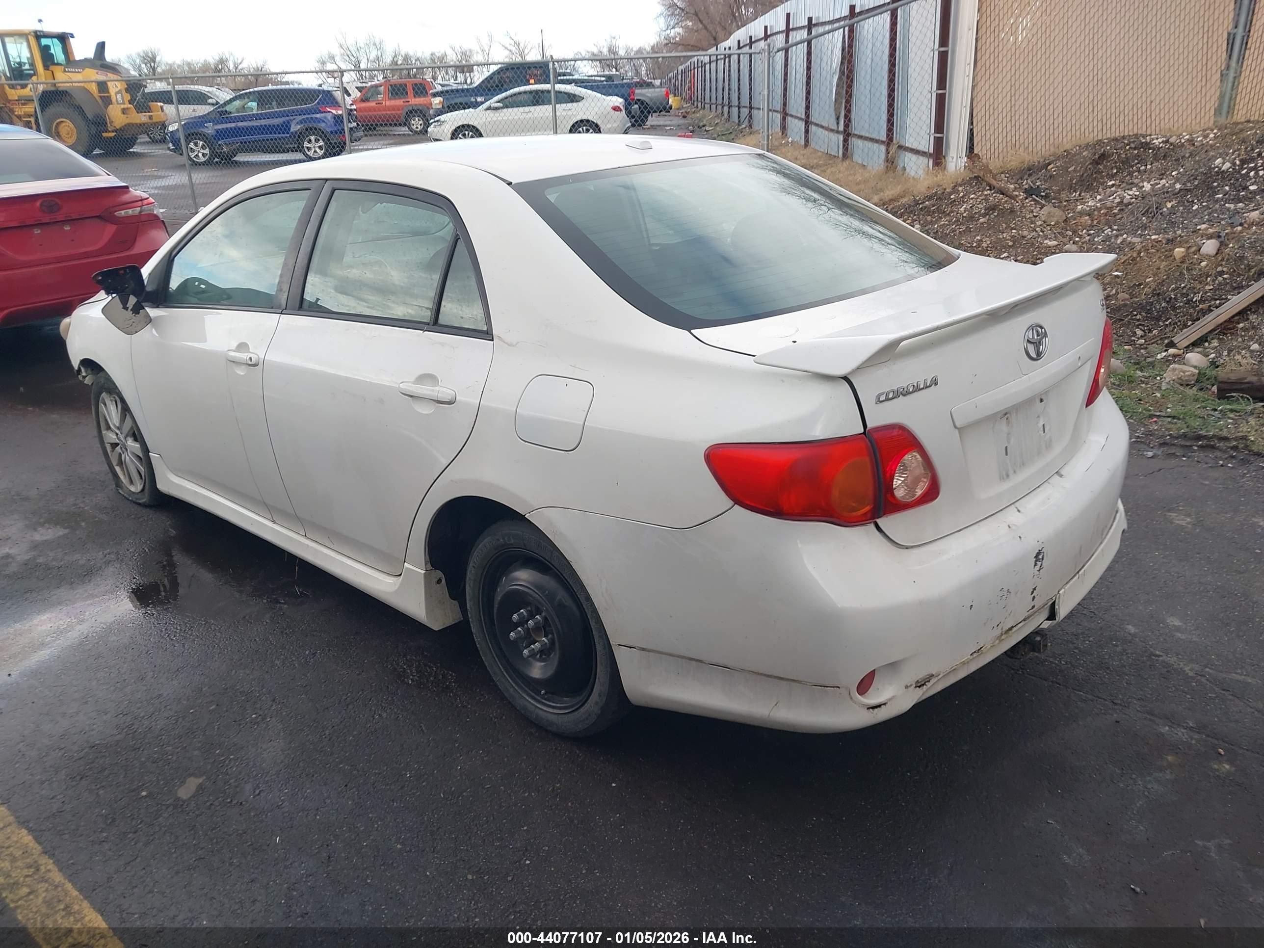 TOYOTA COROLLA image 3
