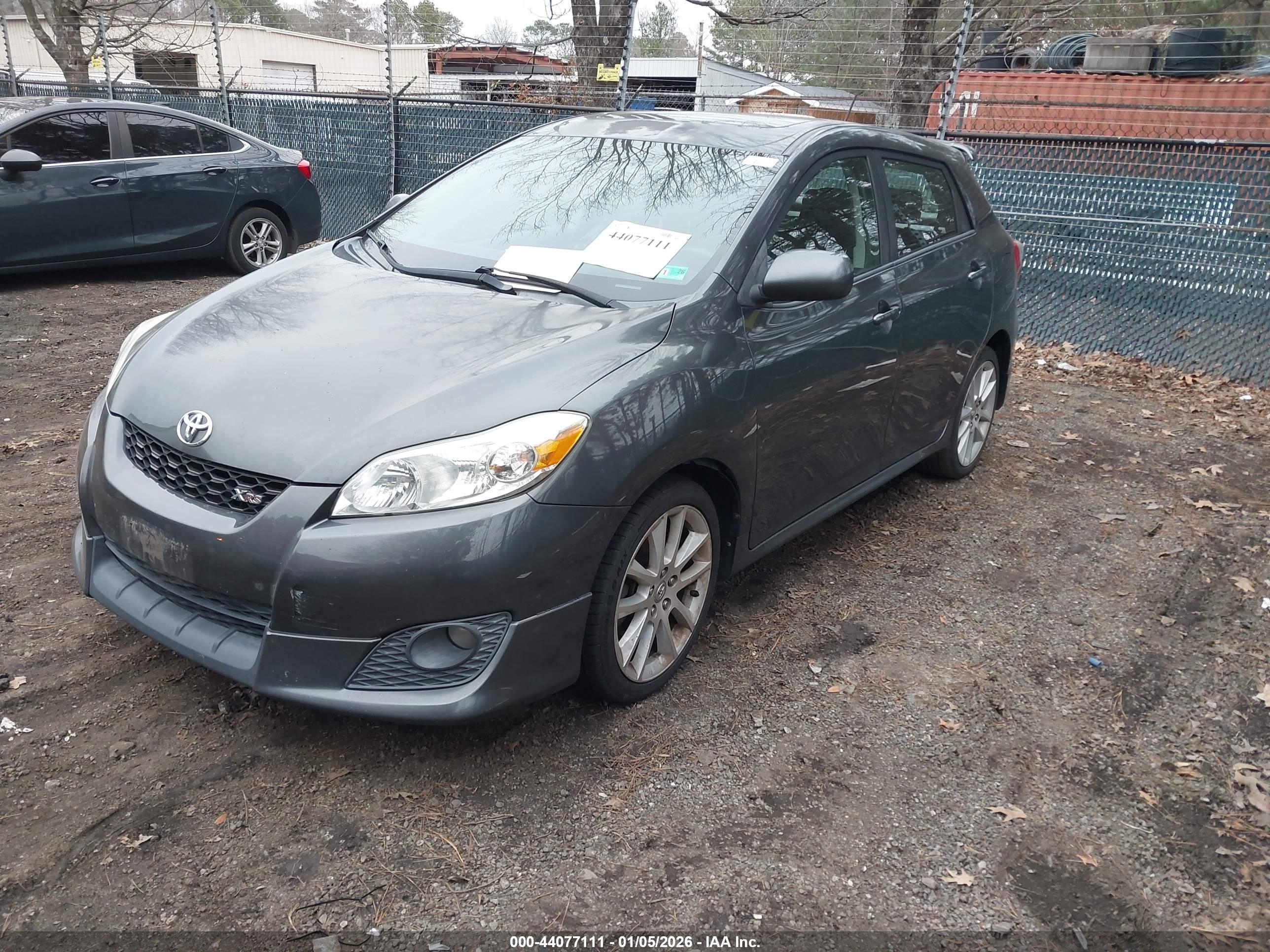 TOYOTA MATRIX image 2