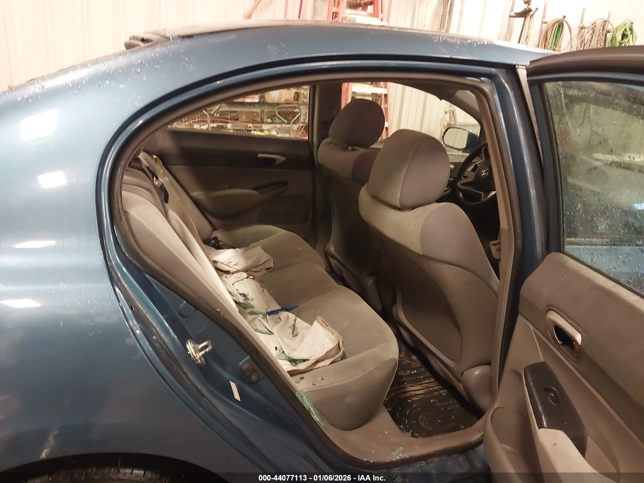 HONDA CIVIC image 8