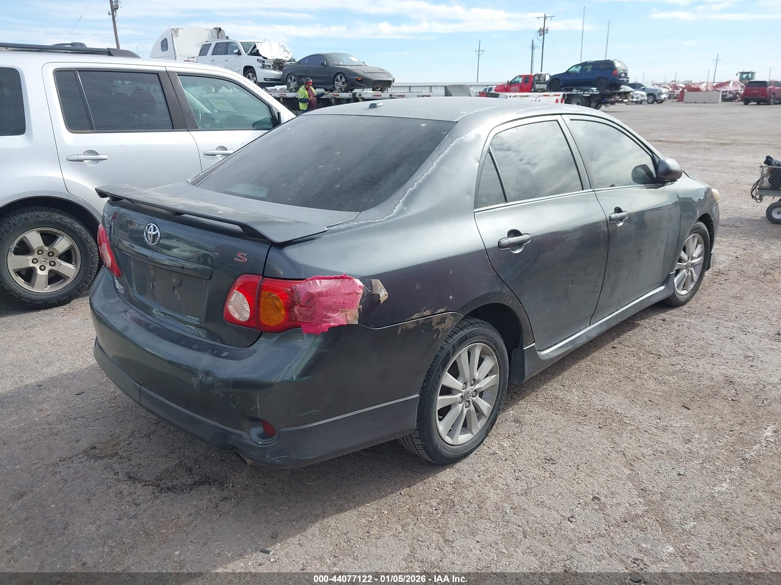 TOYOTA COROLLA image 4