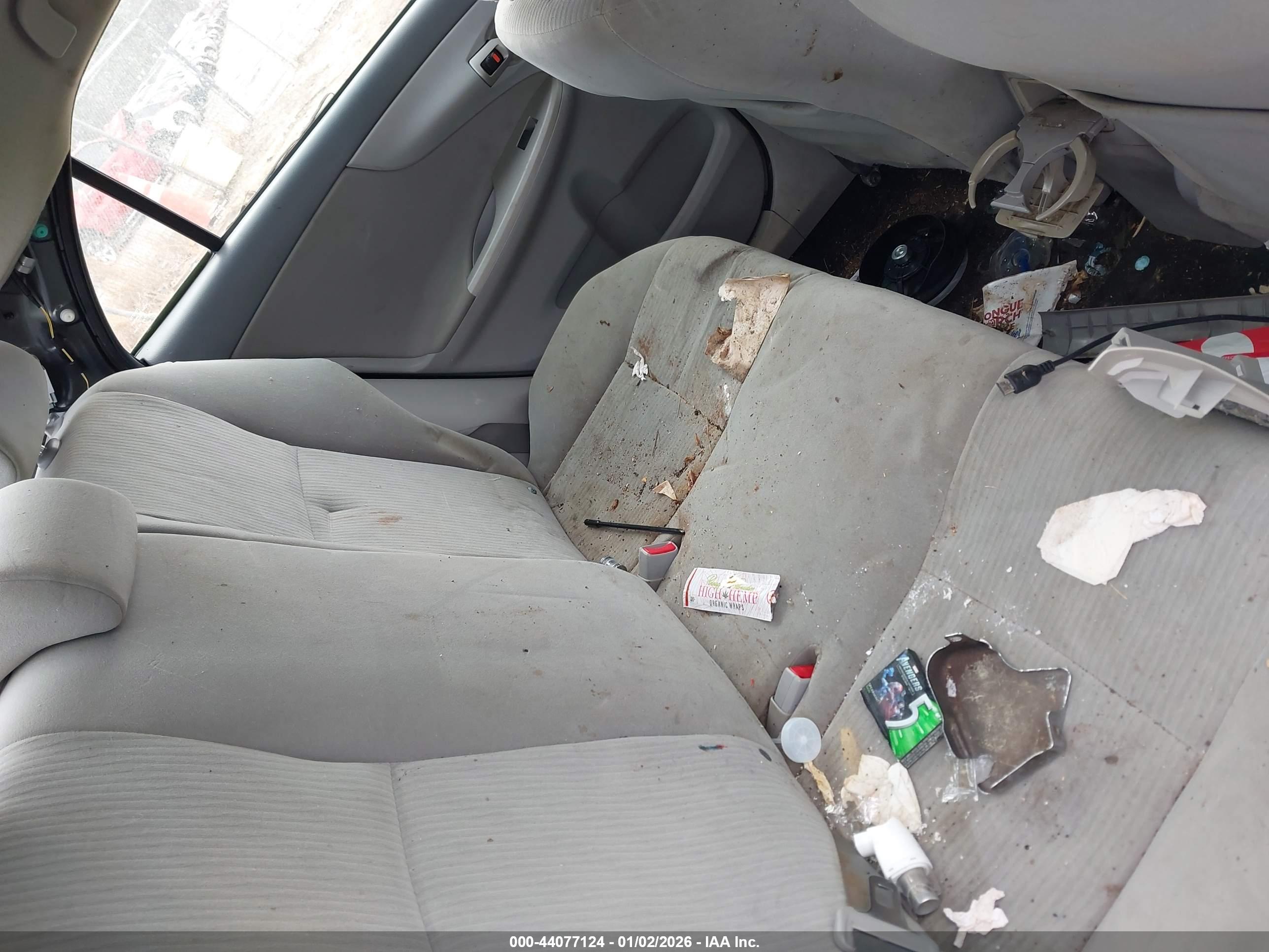 TOYOTA COROLLA image 8