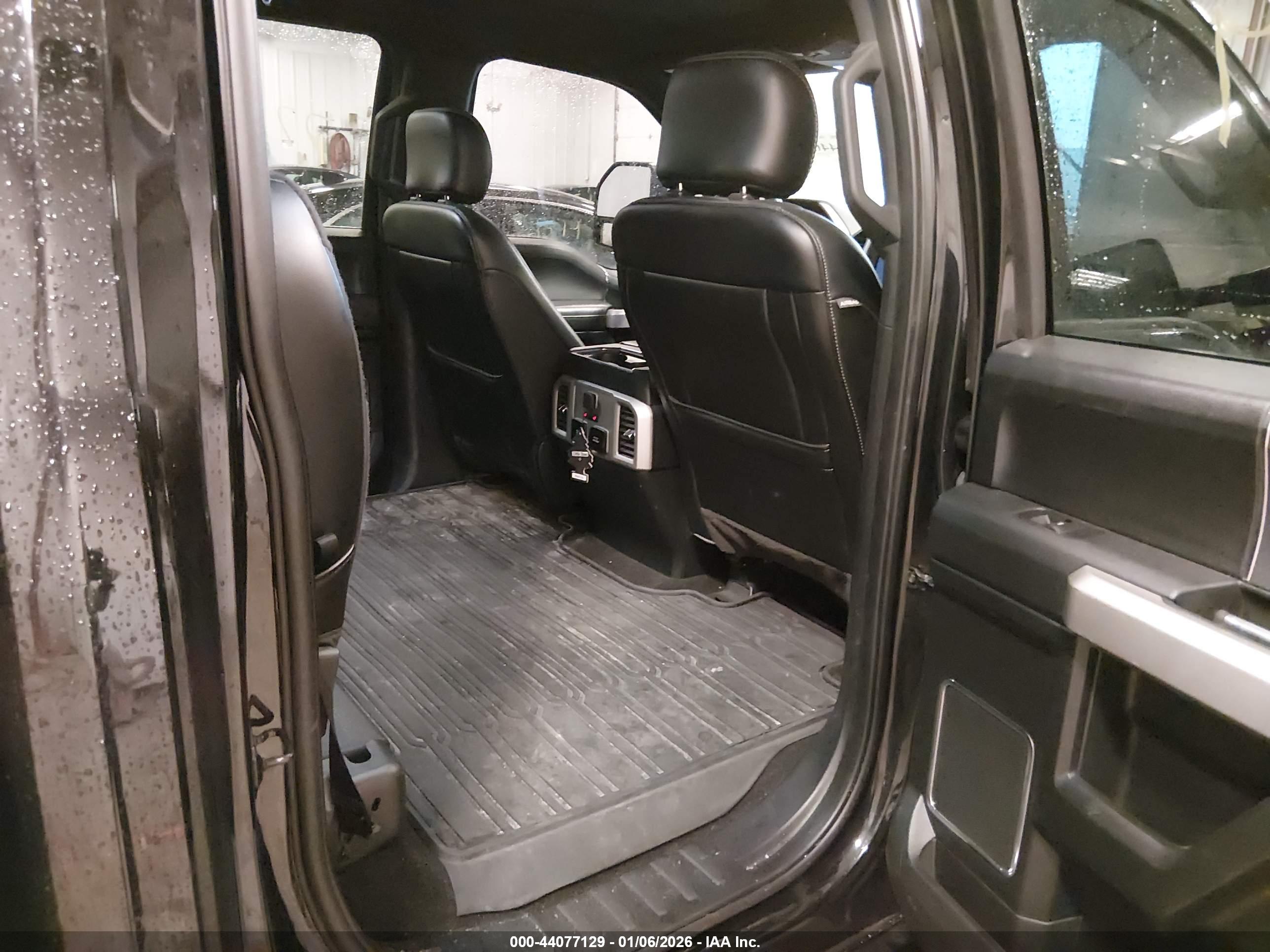 FORD F-150 image 8