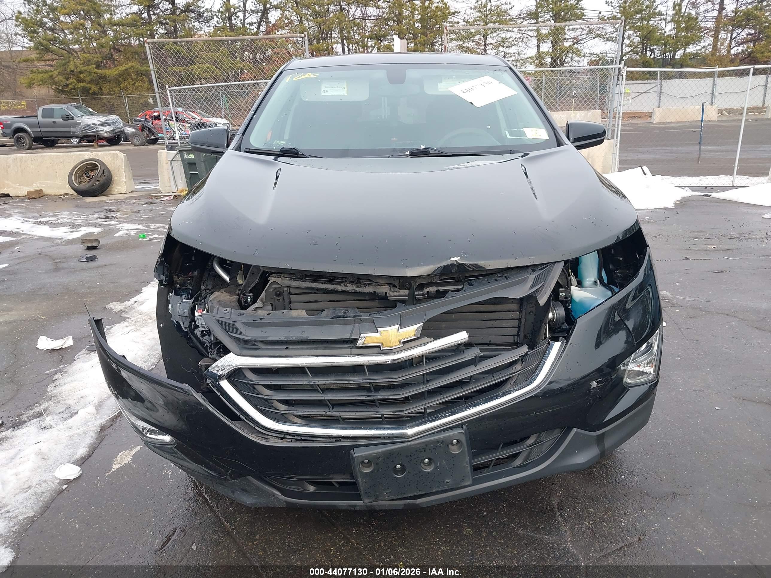 CHEVROLET EQUINOX image 6