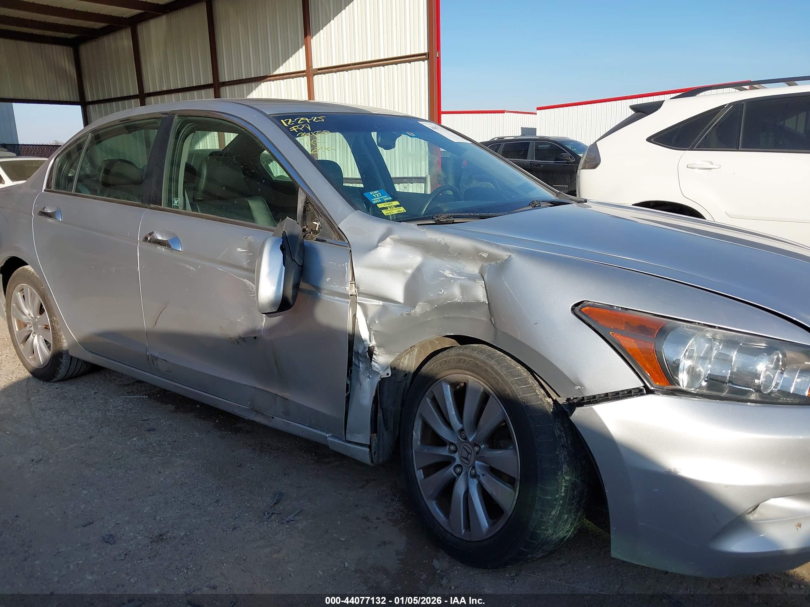HONDA ACCORD image 6