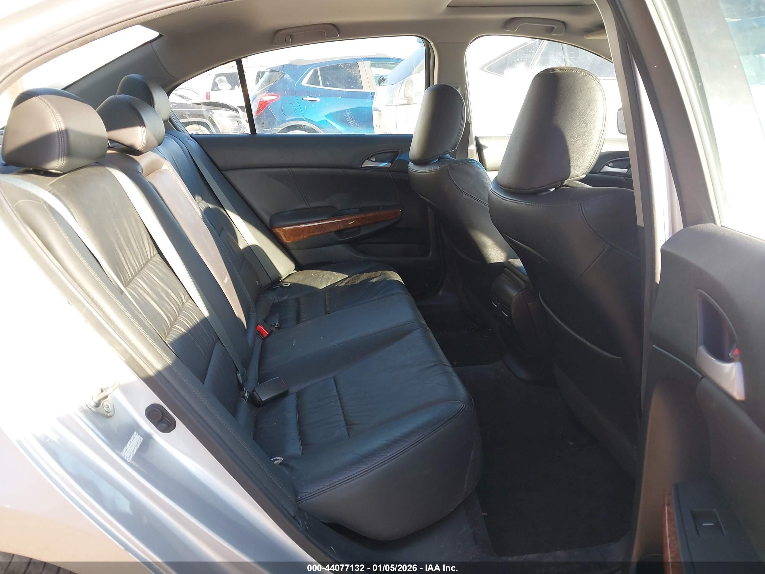HONDA ACCORD image 8