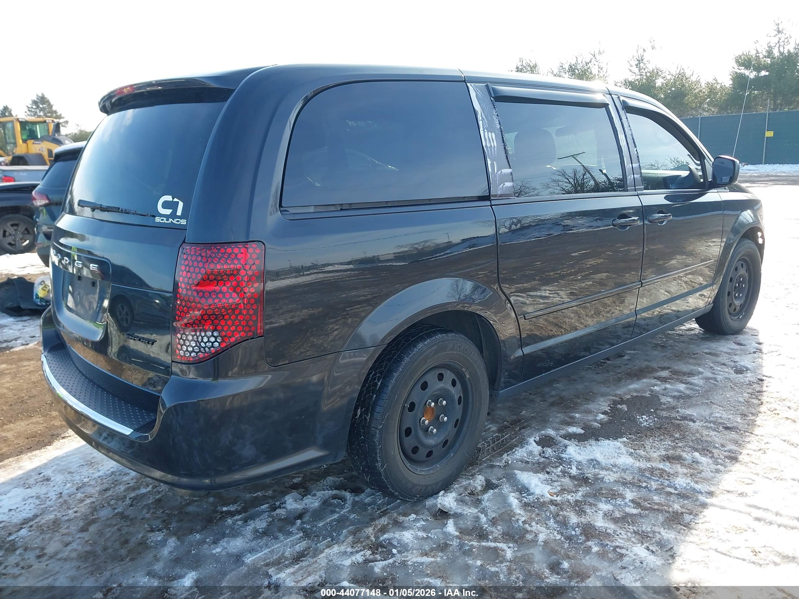 DODGE GRAND image 4