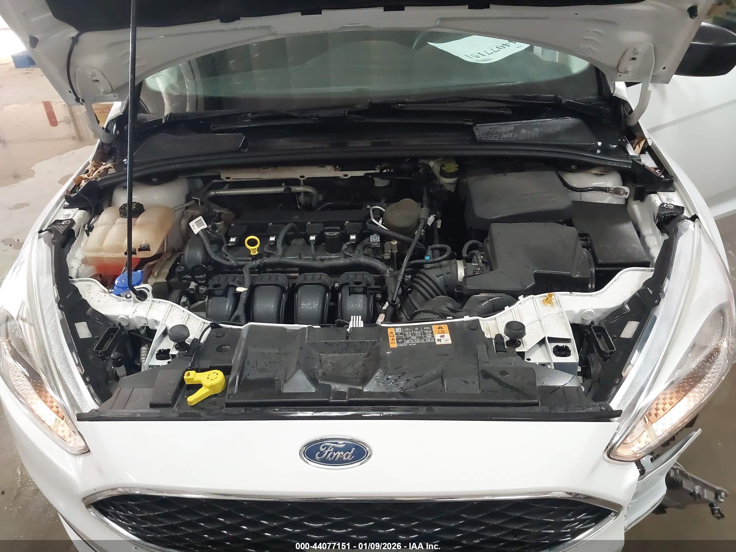 FORD FOCUS image 10