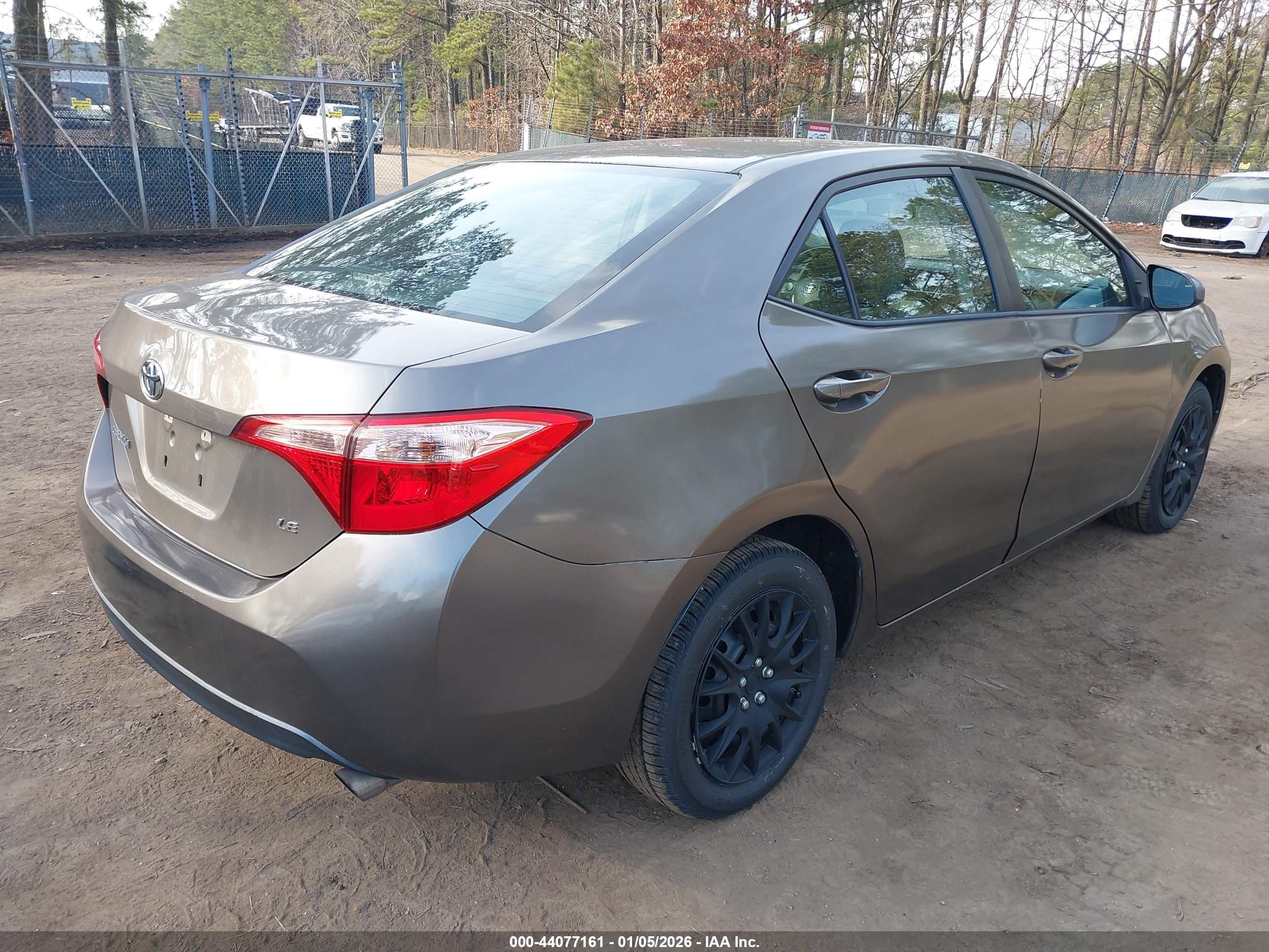 TOYOTA COROLLA image 4