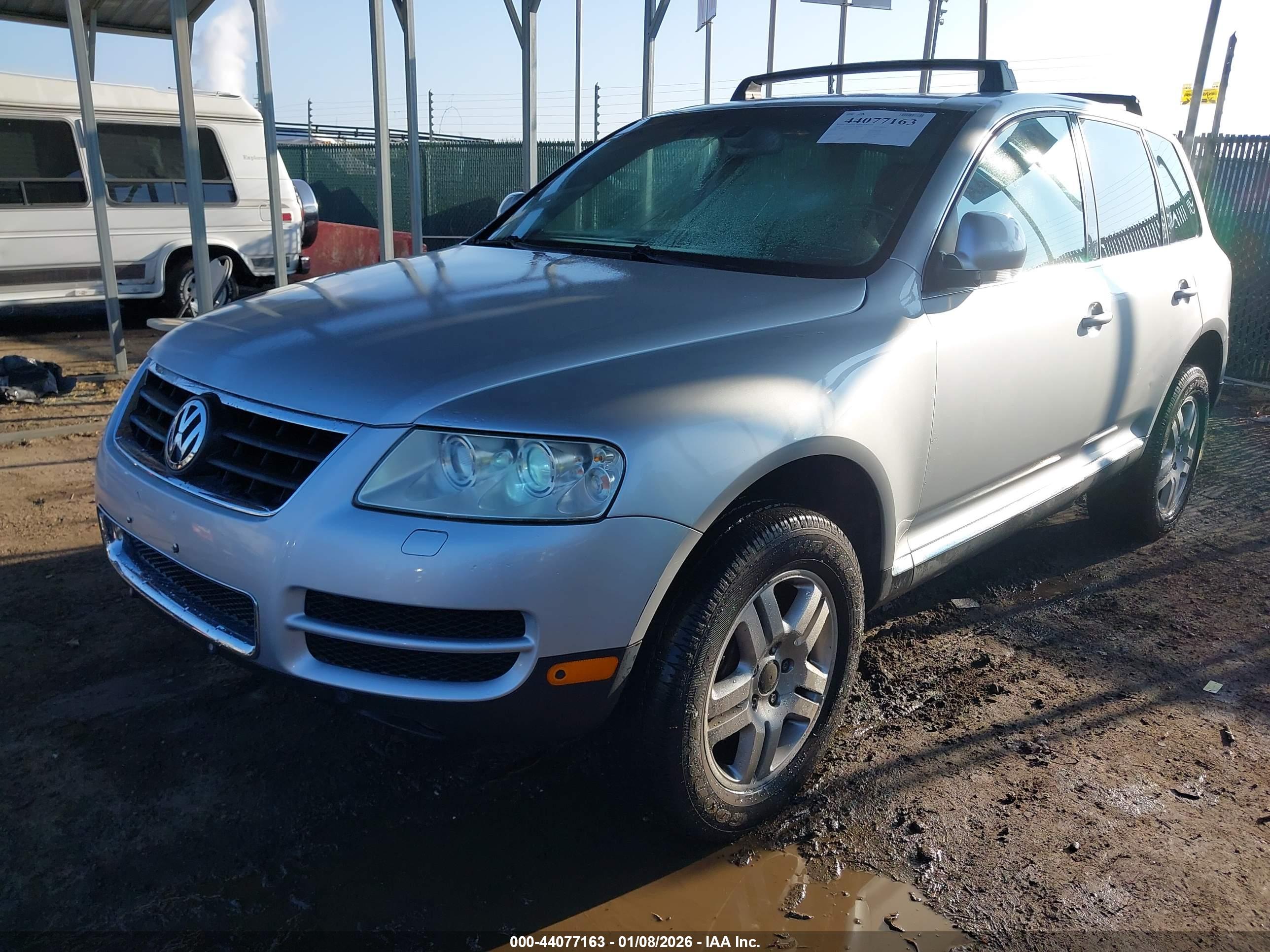 VOLKSWAGEN TOUAREG image 2