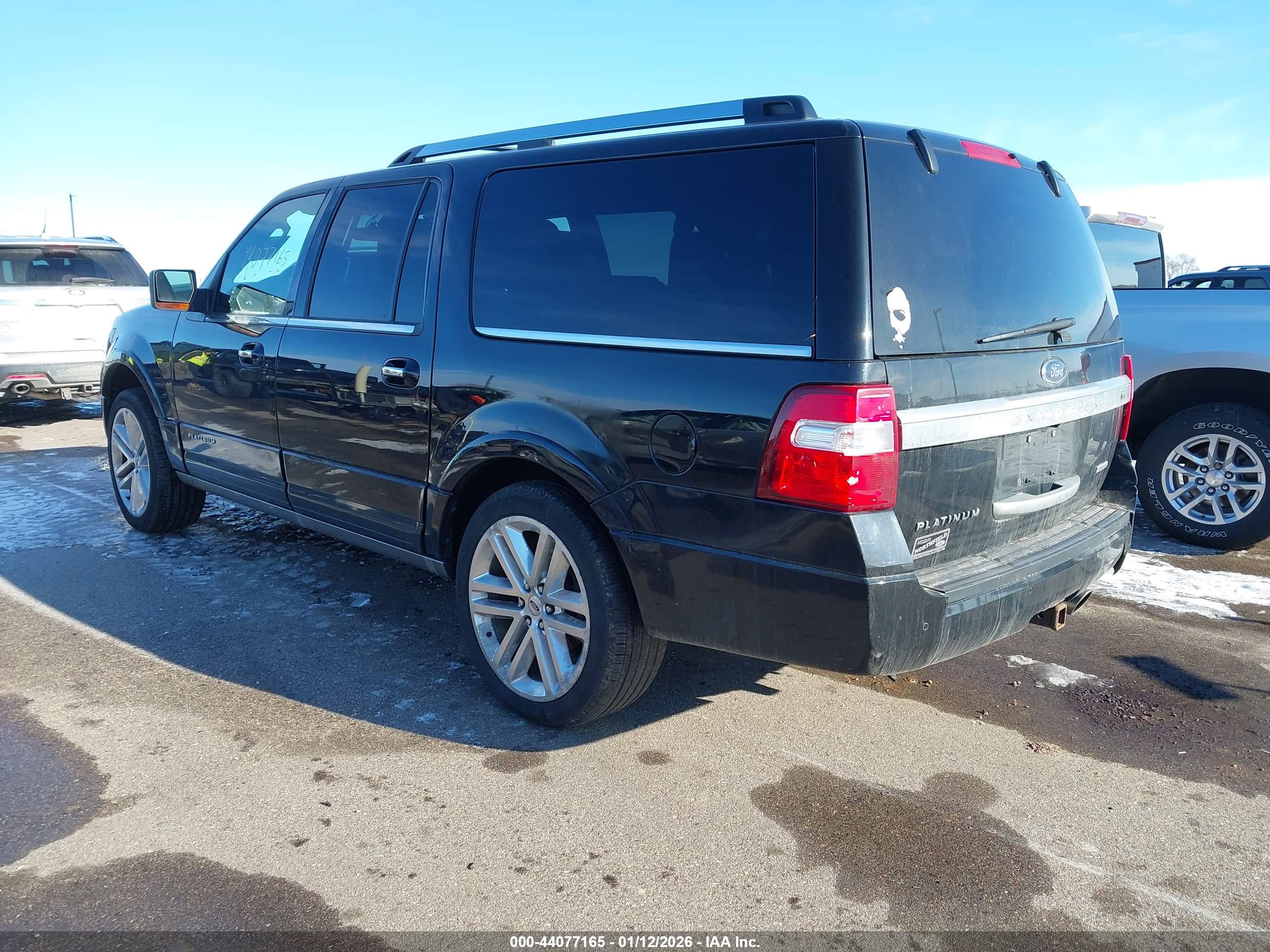 FORD EXPEDITION image 3