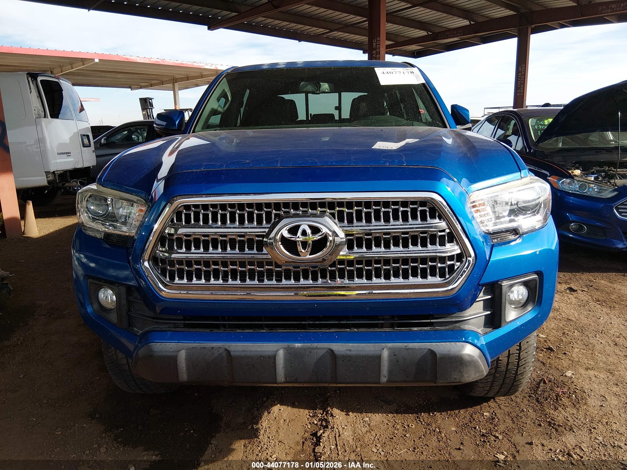 TOYOTA TACOMA image 6