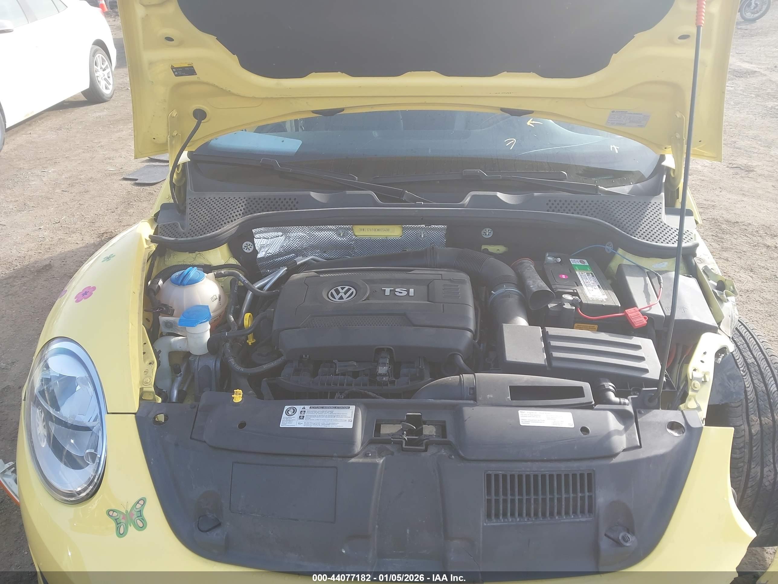 VOLKSWAGEN BEETLE image 10