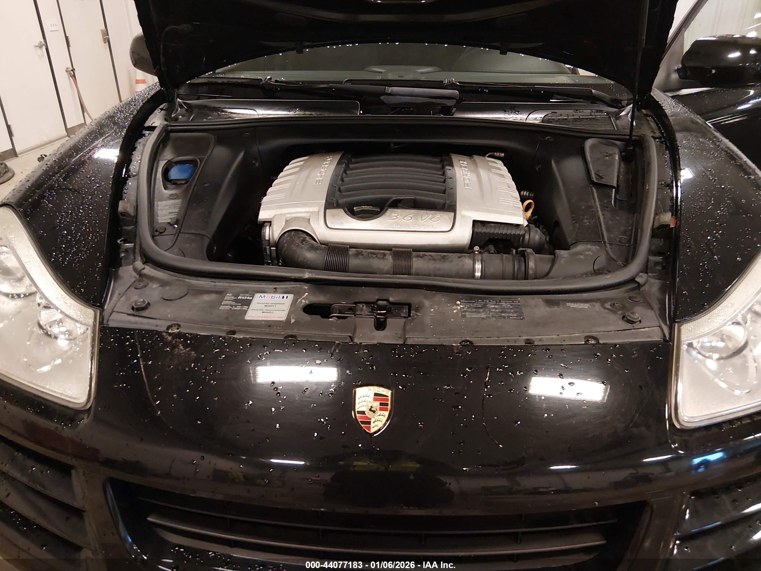 PORSCHE CAYENNE image 10