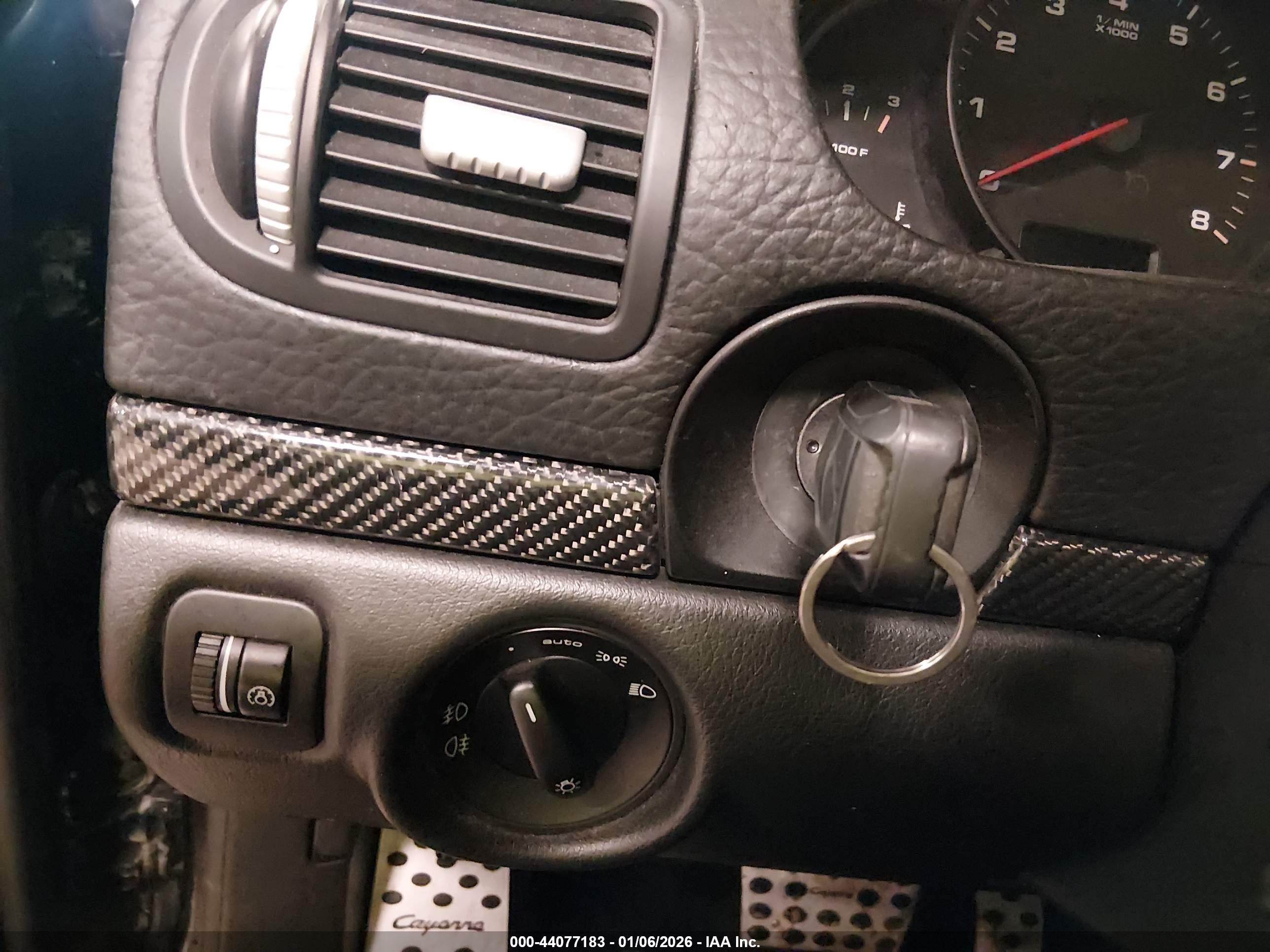 PORSCHE CAYENNE image 11