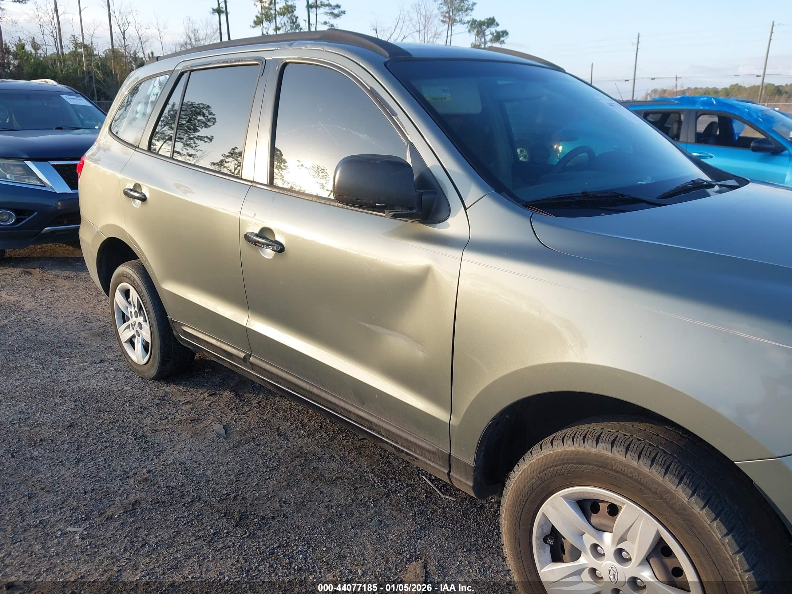 HYUNDAI SANTA image 6
