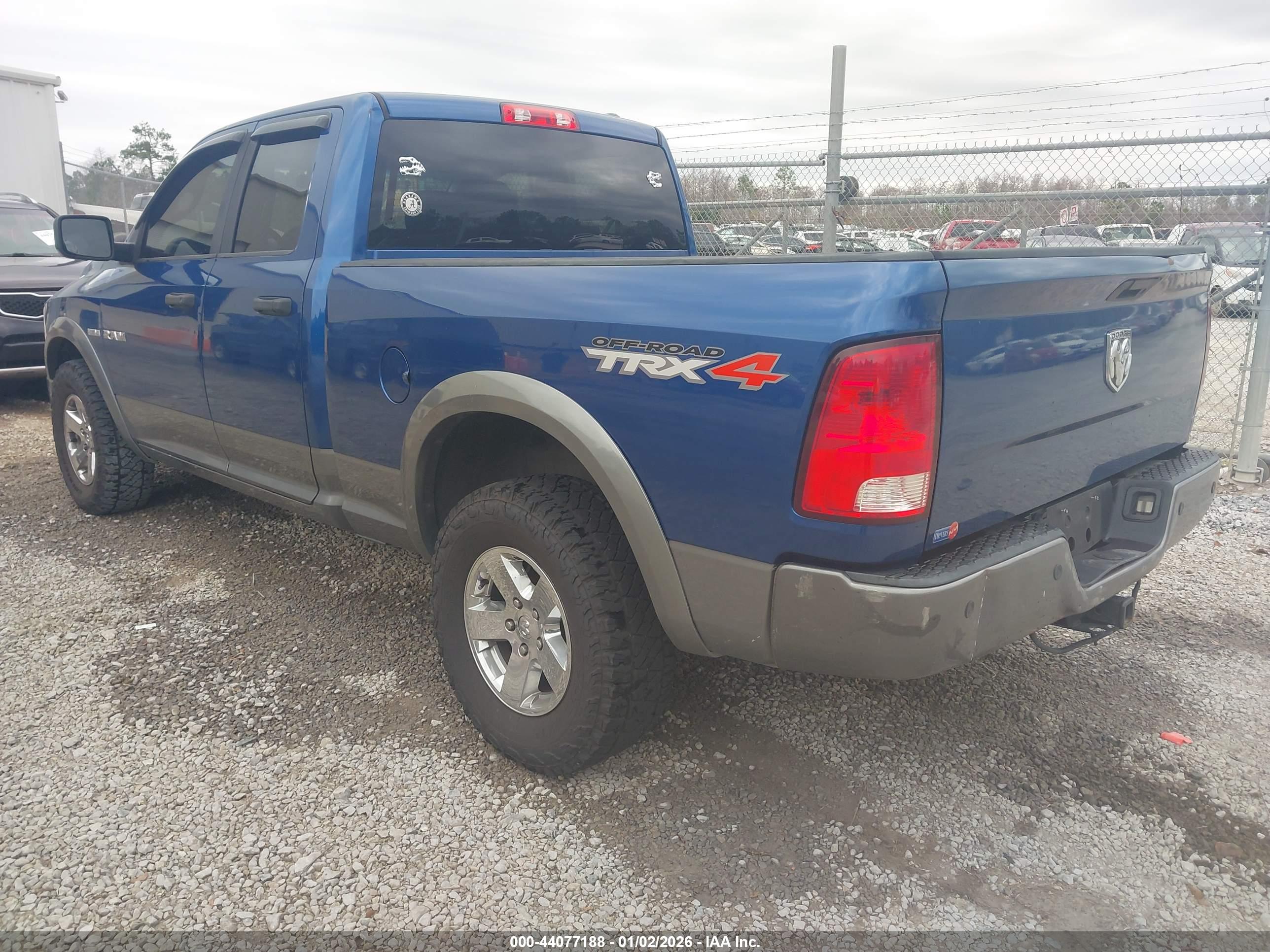 DODGE RAM image 3