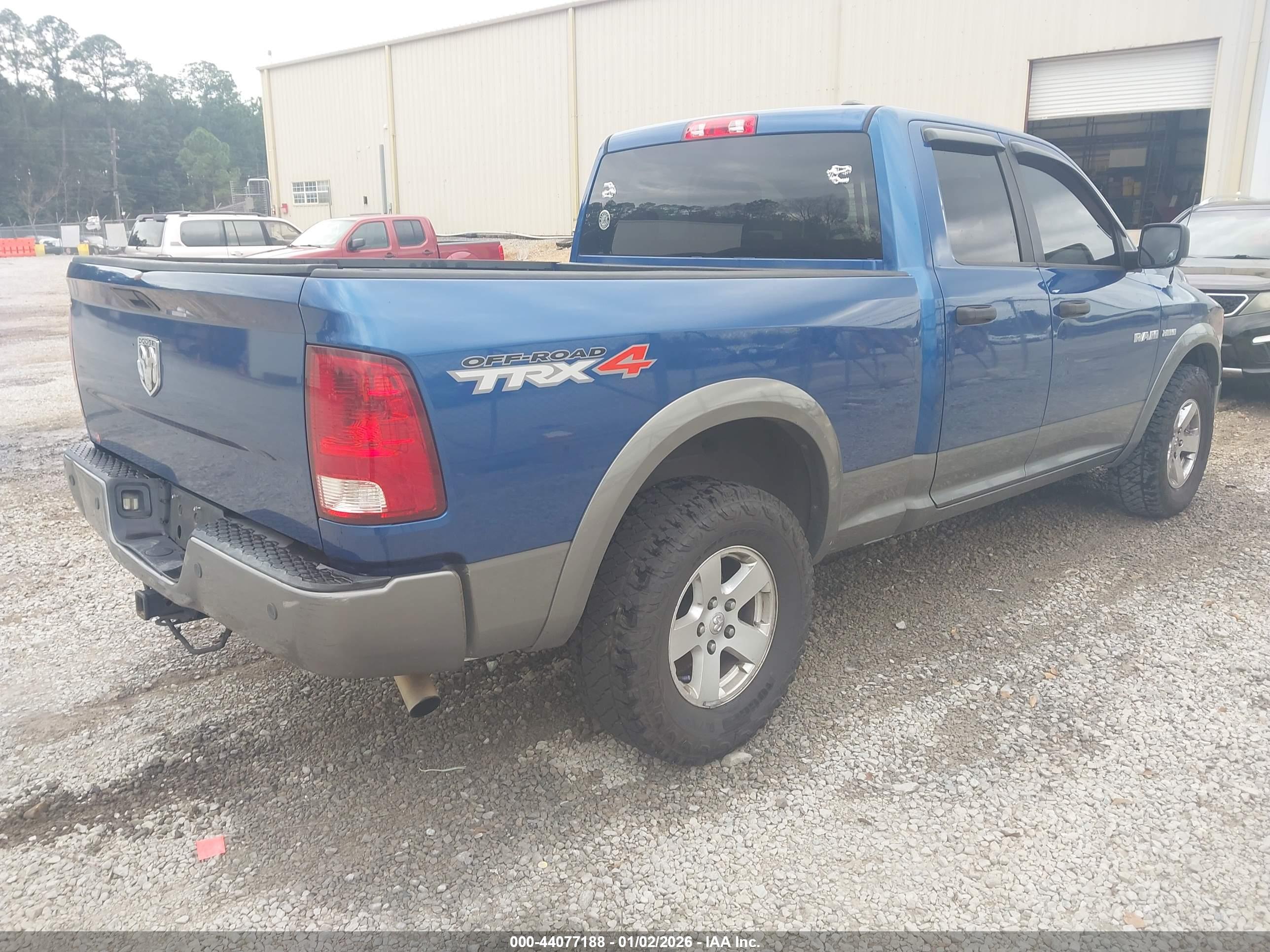 DODGE RAM image 4