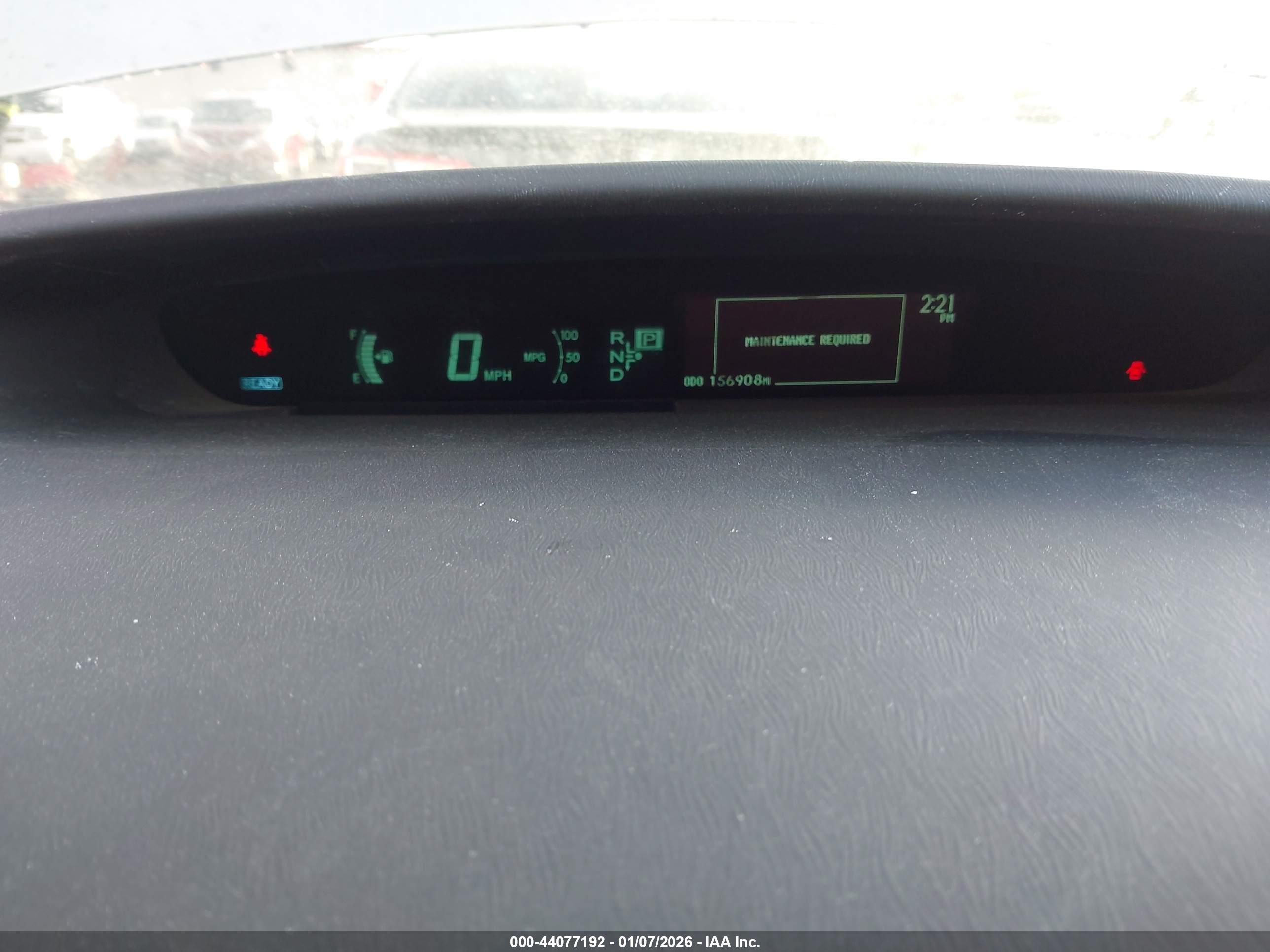 TOYOTA PRIUS image 7