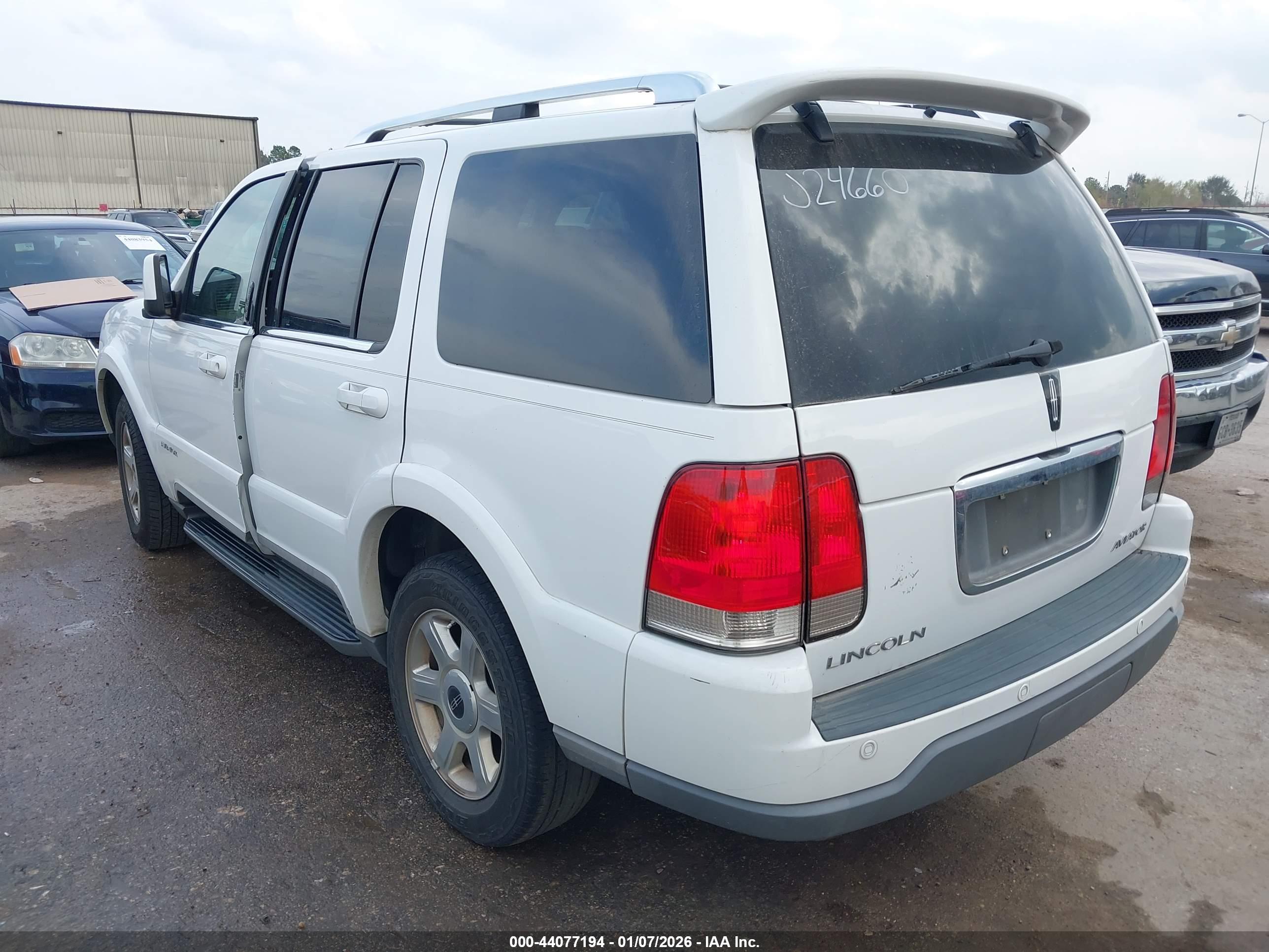 LINCOLN AVIATOR image 3