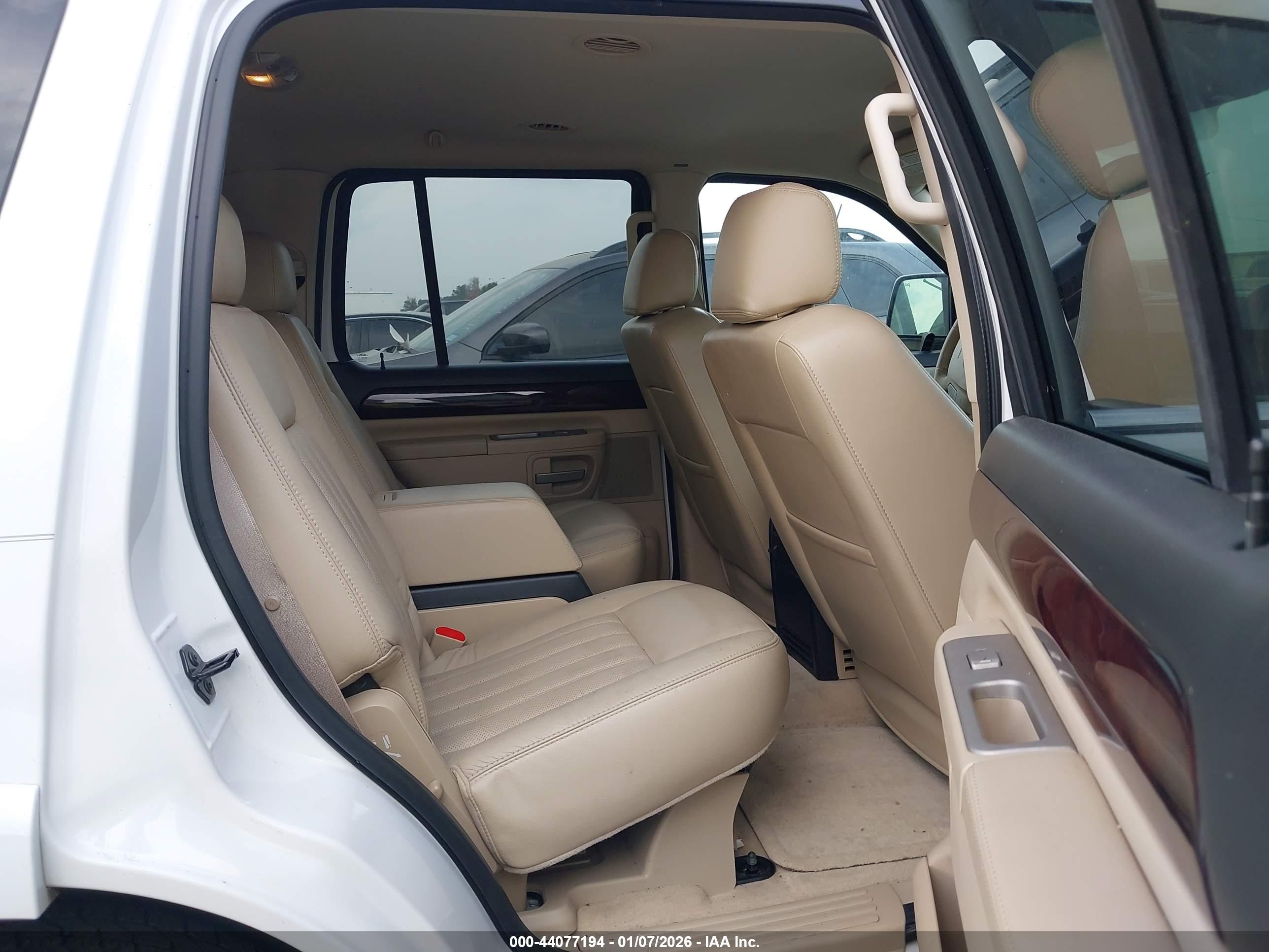 LINCOLN AVIATOR image 8