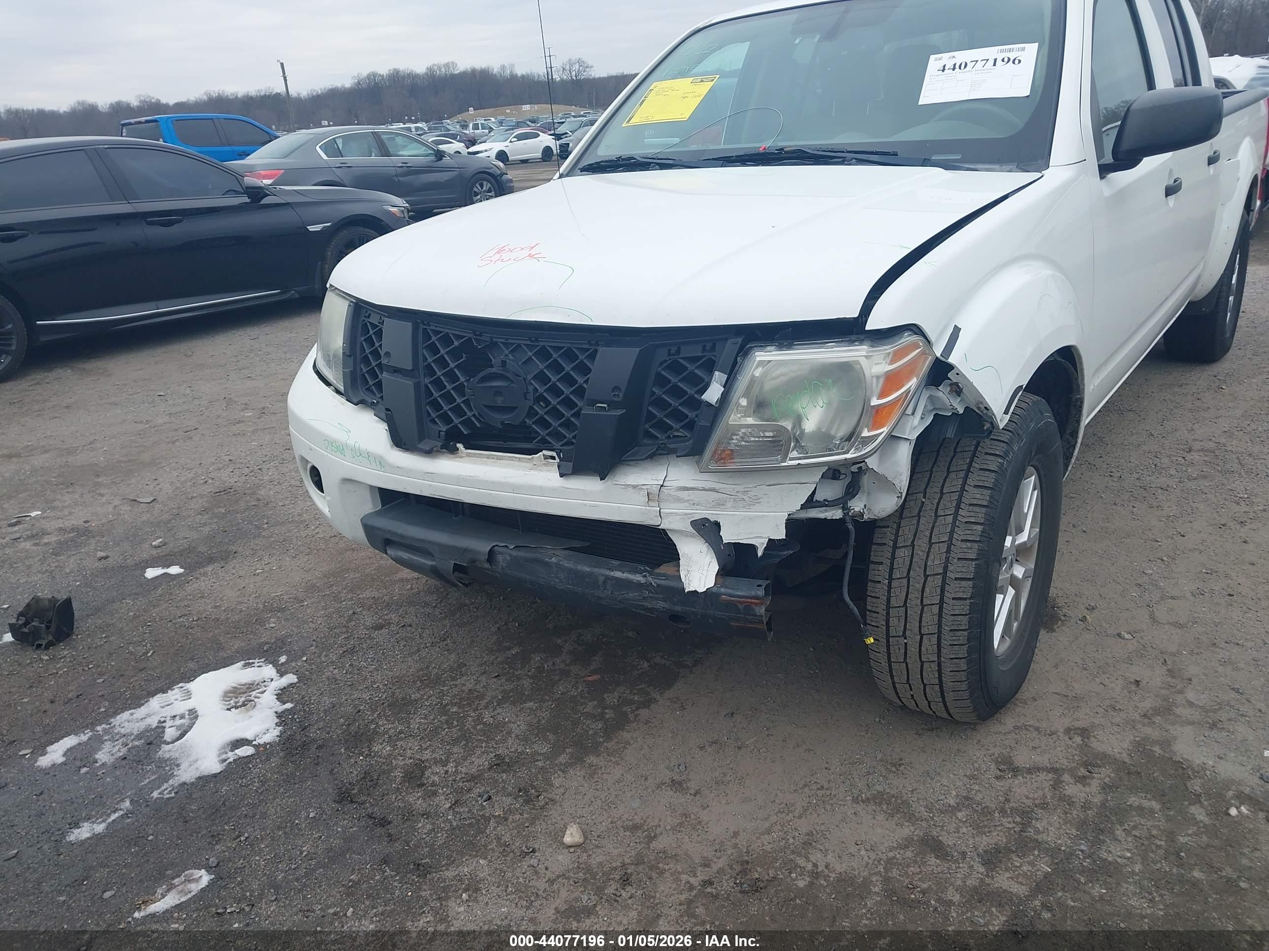 NISSAN FRONTIER image 6