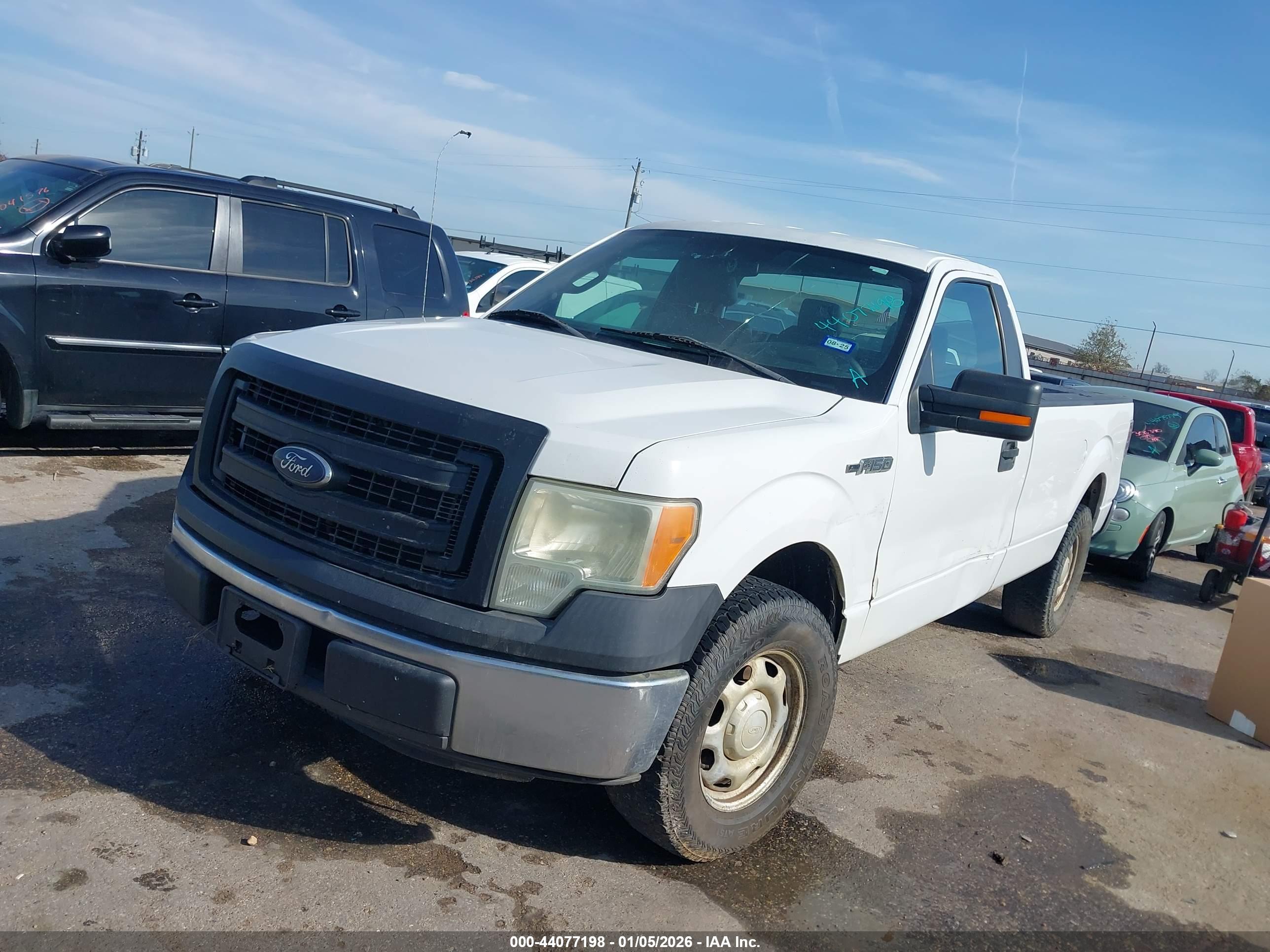 FORD F-150 image 2