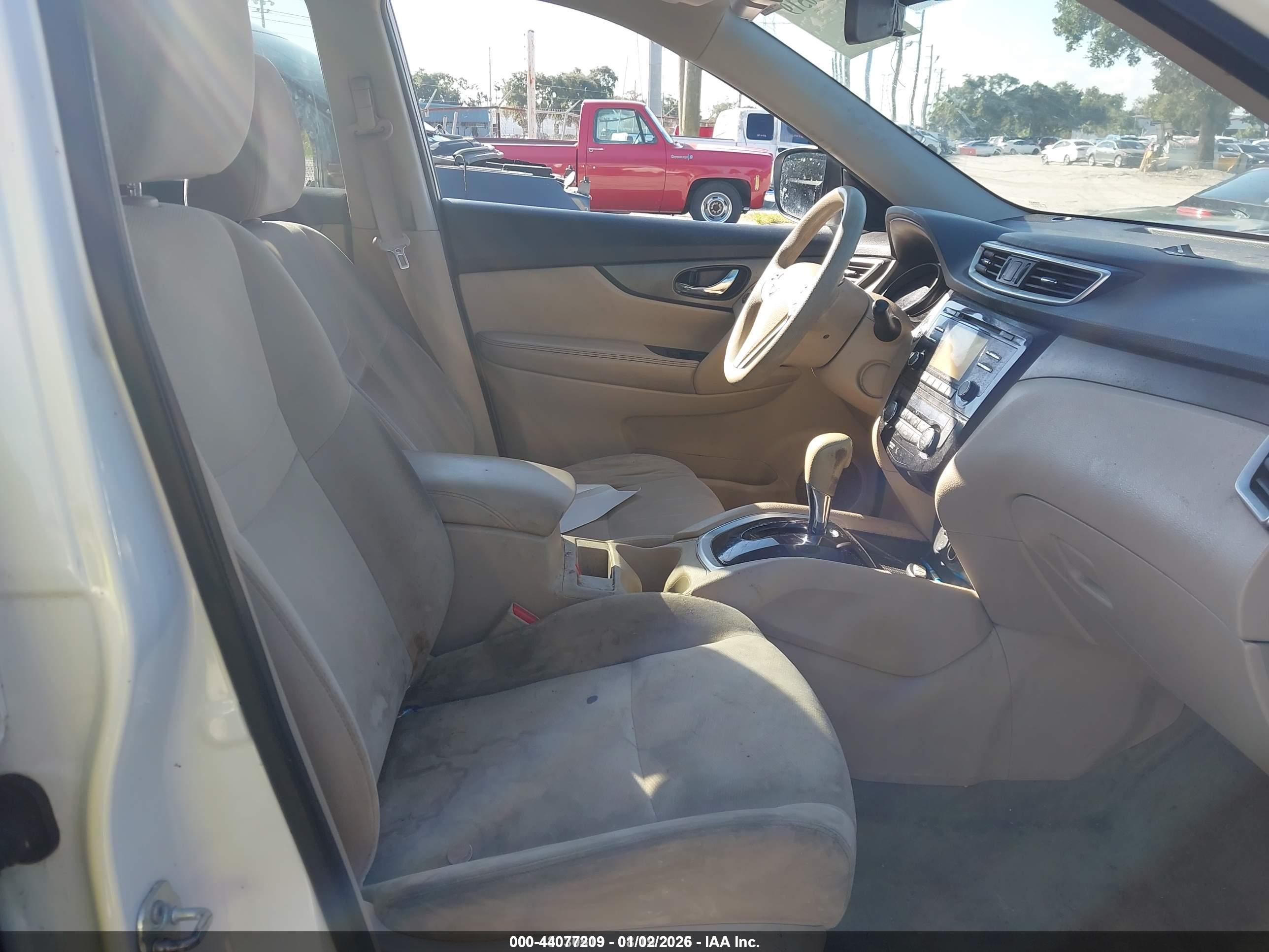 NISSAN ROGUE image 5