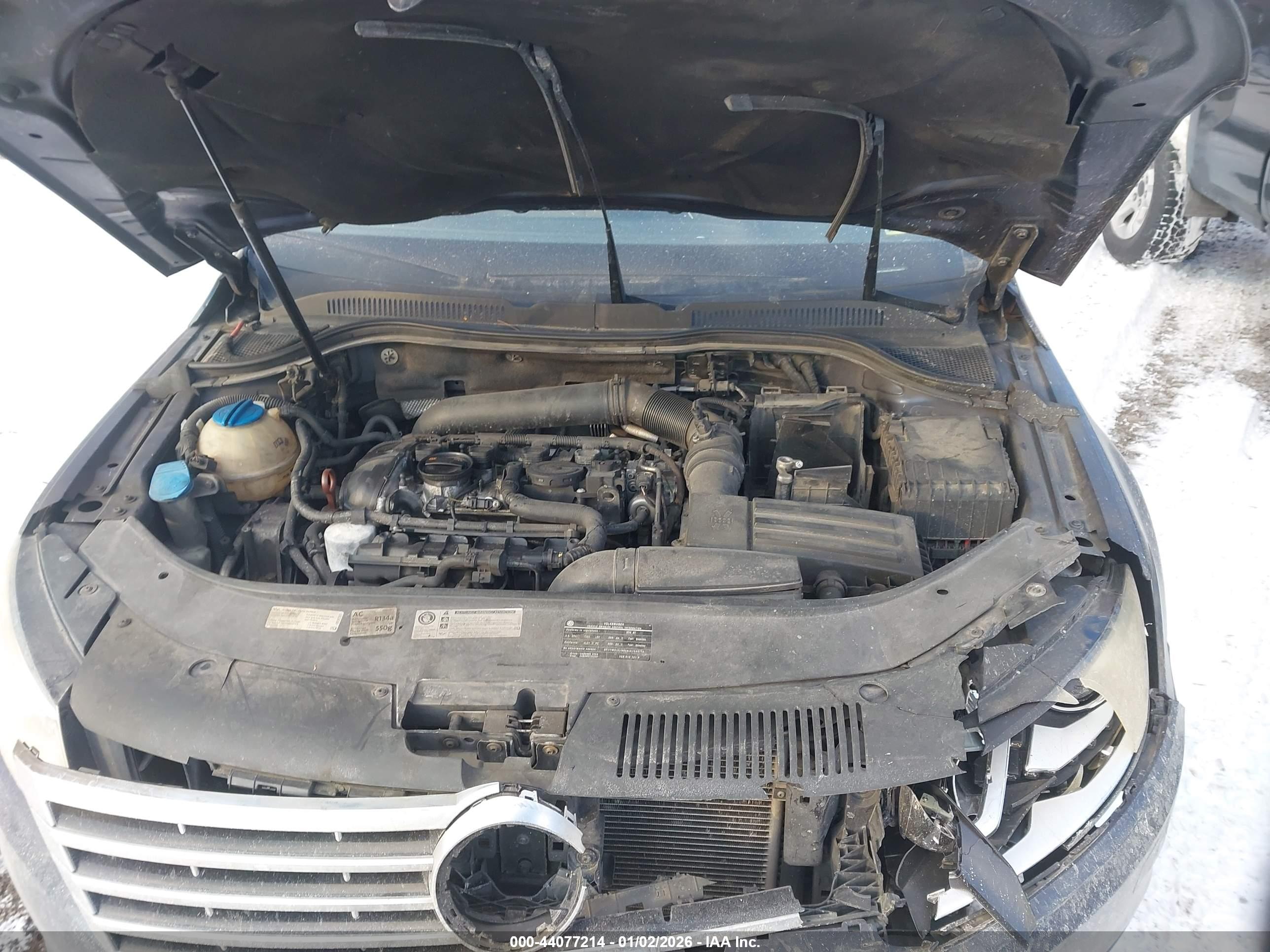 VOLKSWAGEN CC image 10