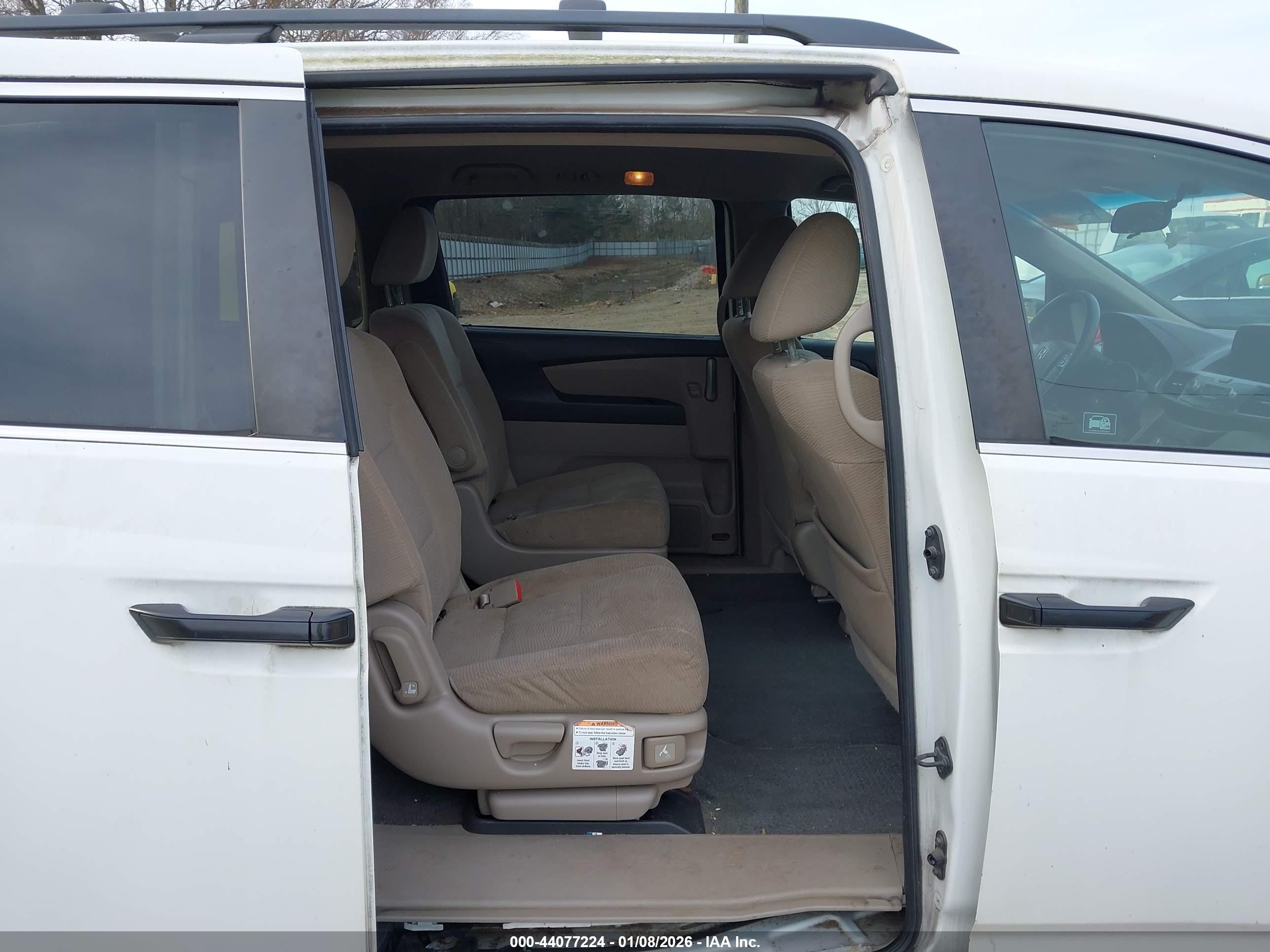 HONDA ODYSSEY image 8