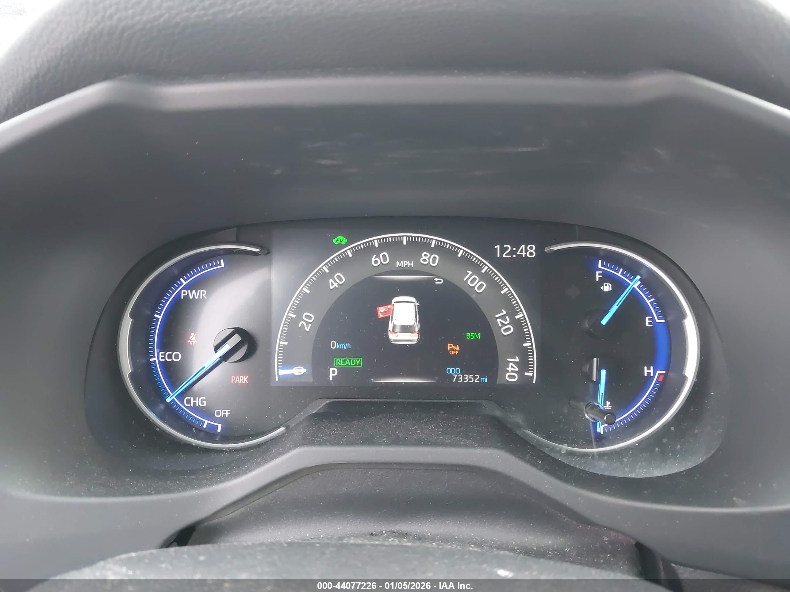 TOYOTA RAV4 image 7