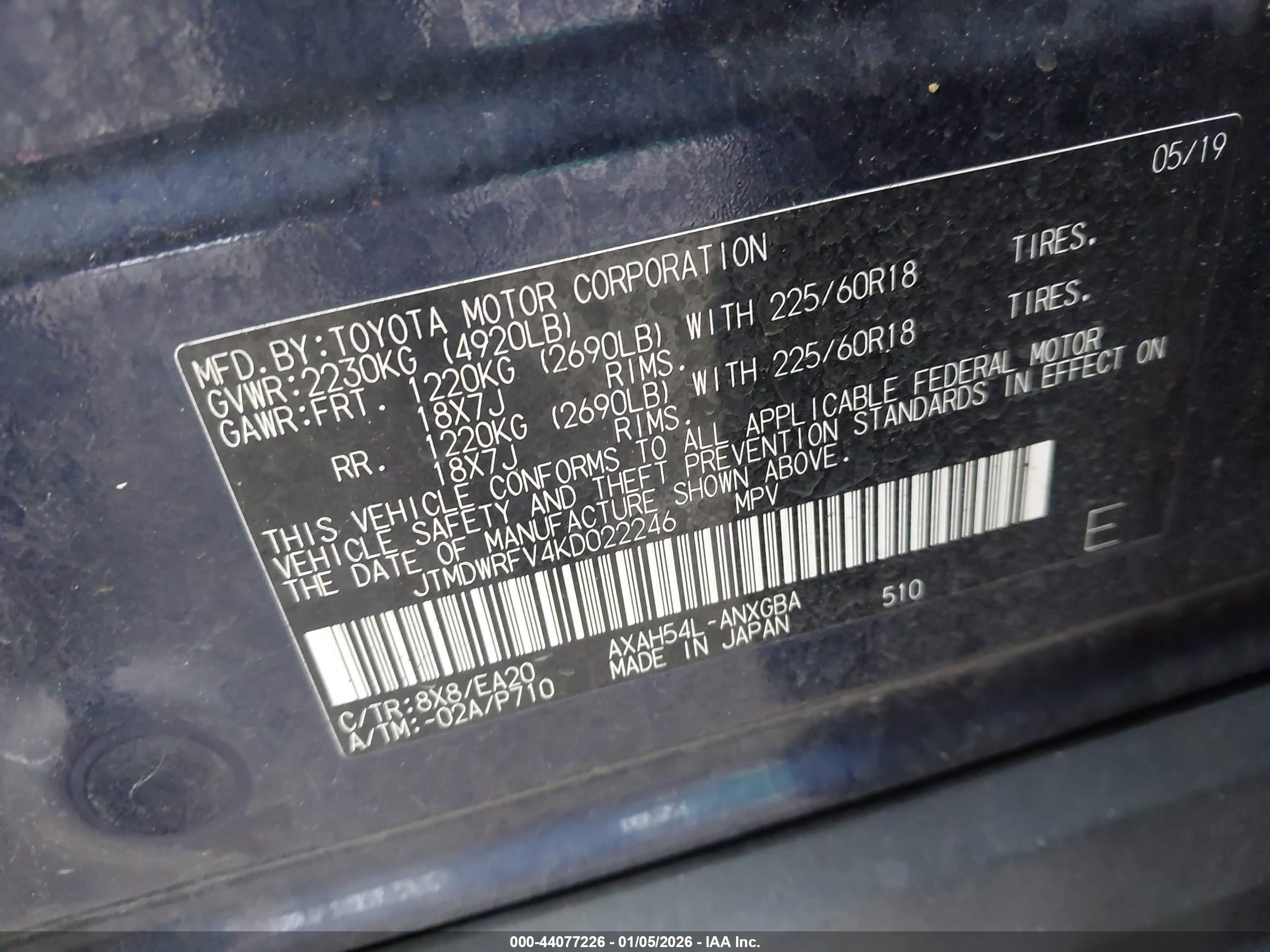 TOYOTA RAV4 image 9