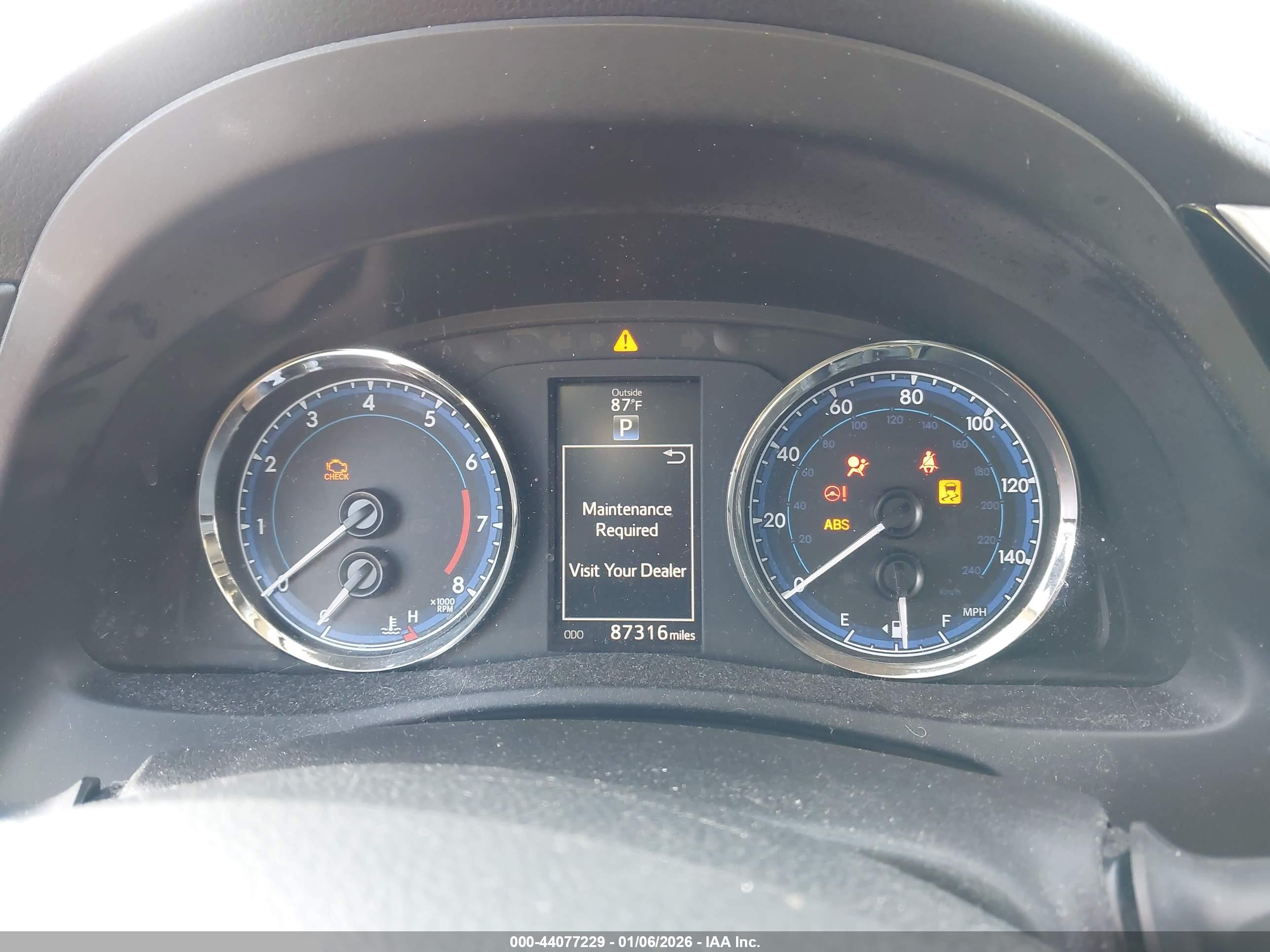 TOYOTA COROLLA image 7