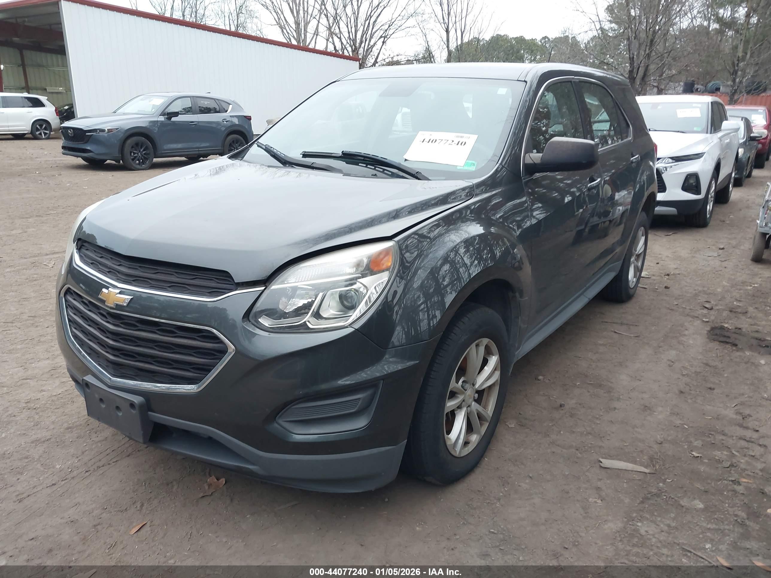 CHEVROLET EQUINOX image 2