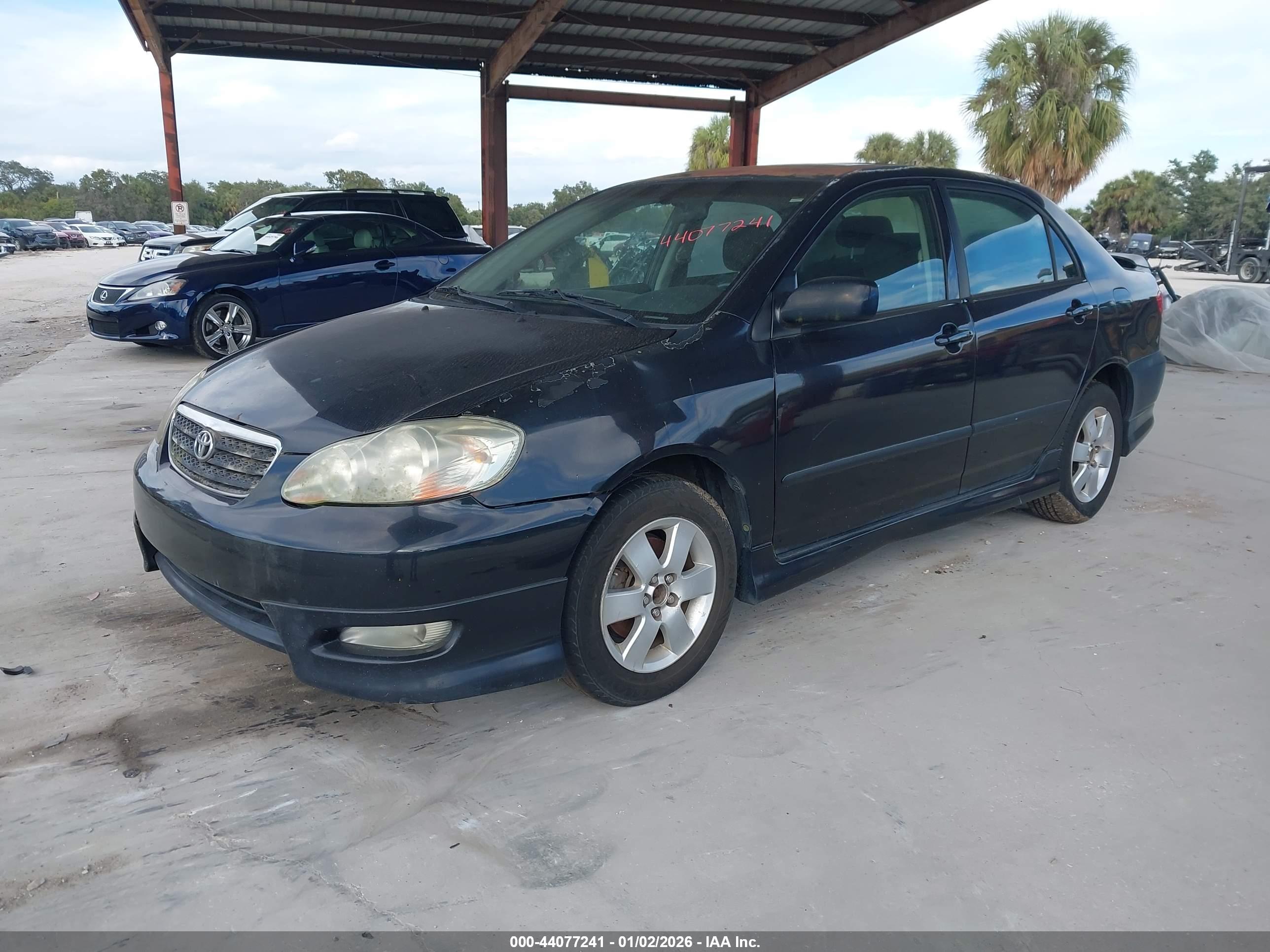 TOYOTA COROLLA image 2