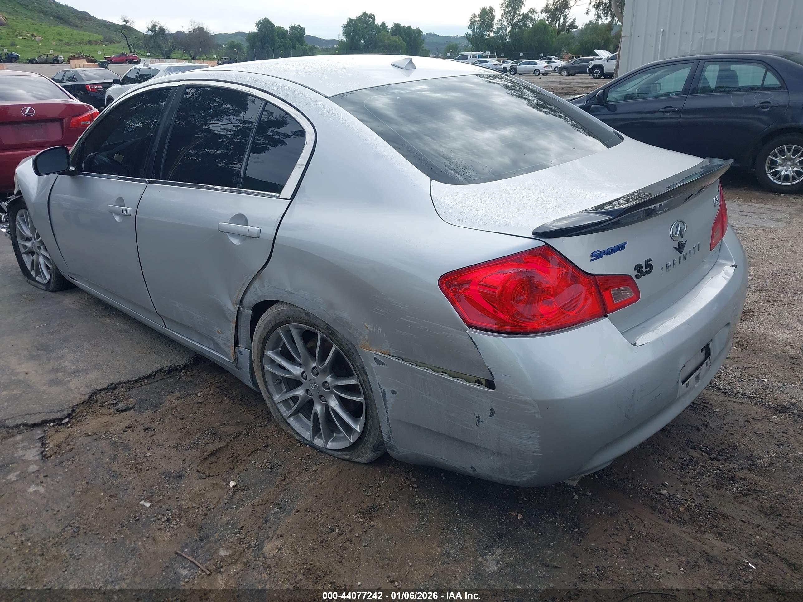 INFINITI G35 image 3