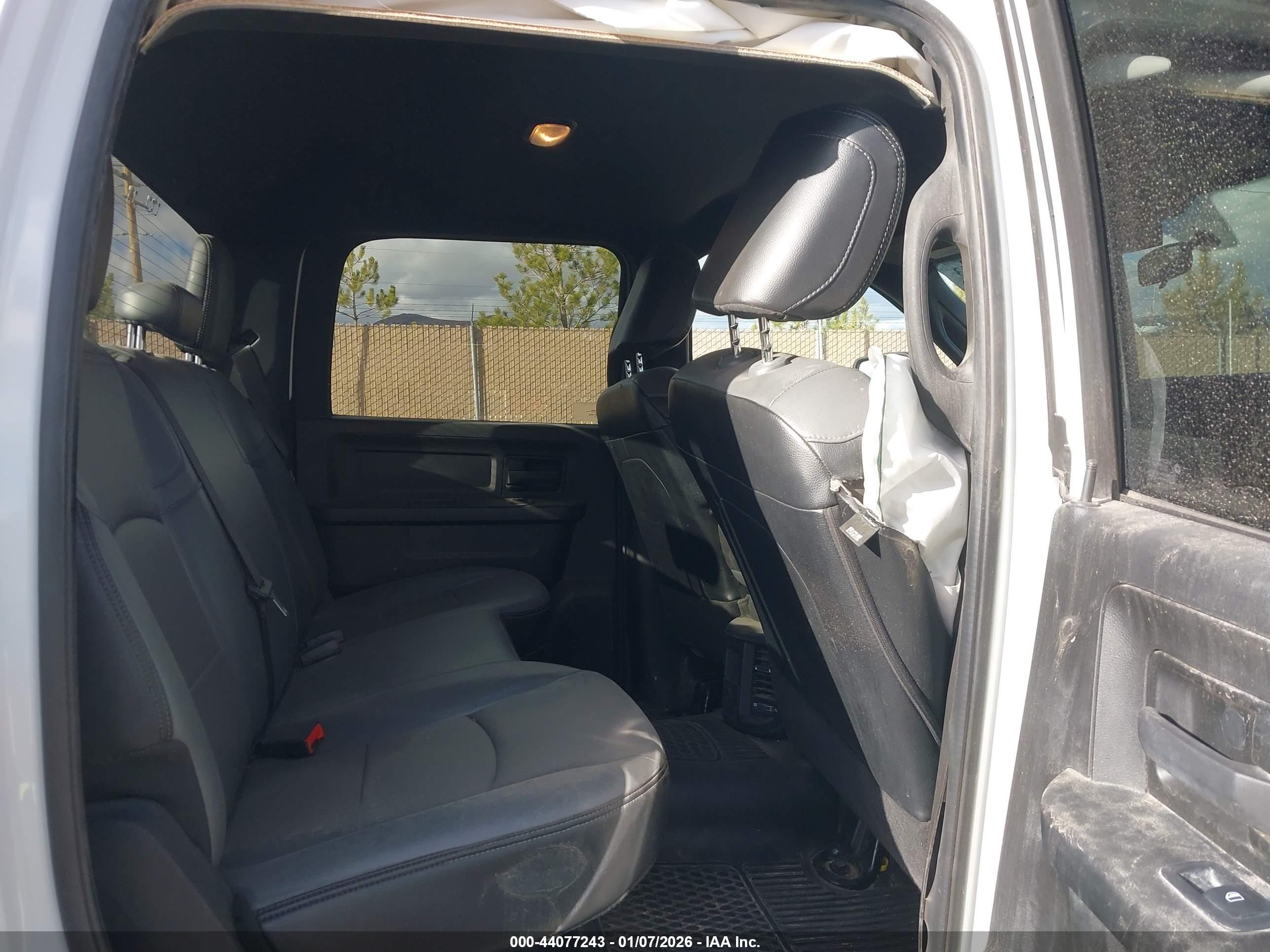 RAM 2500 image 8