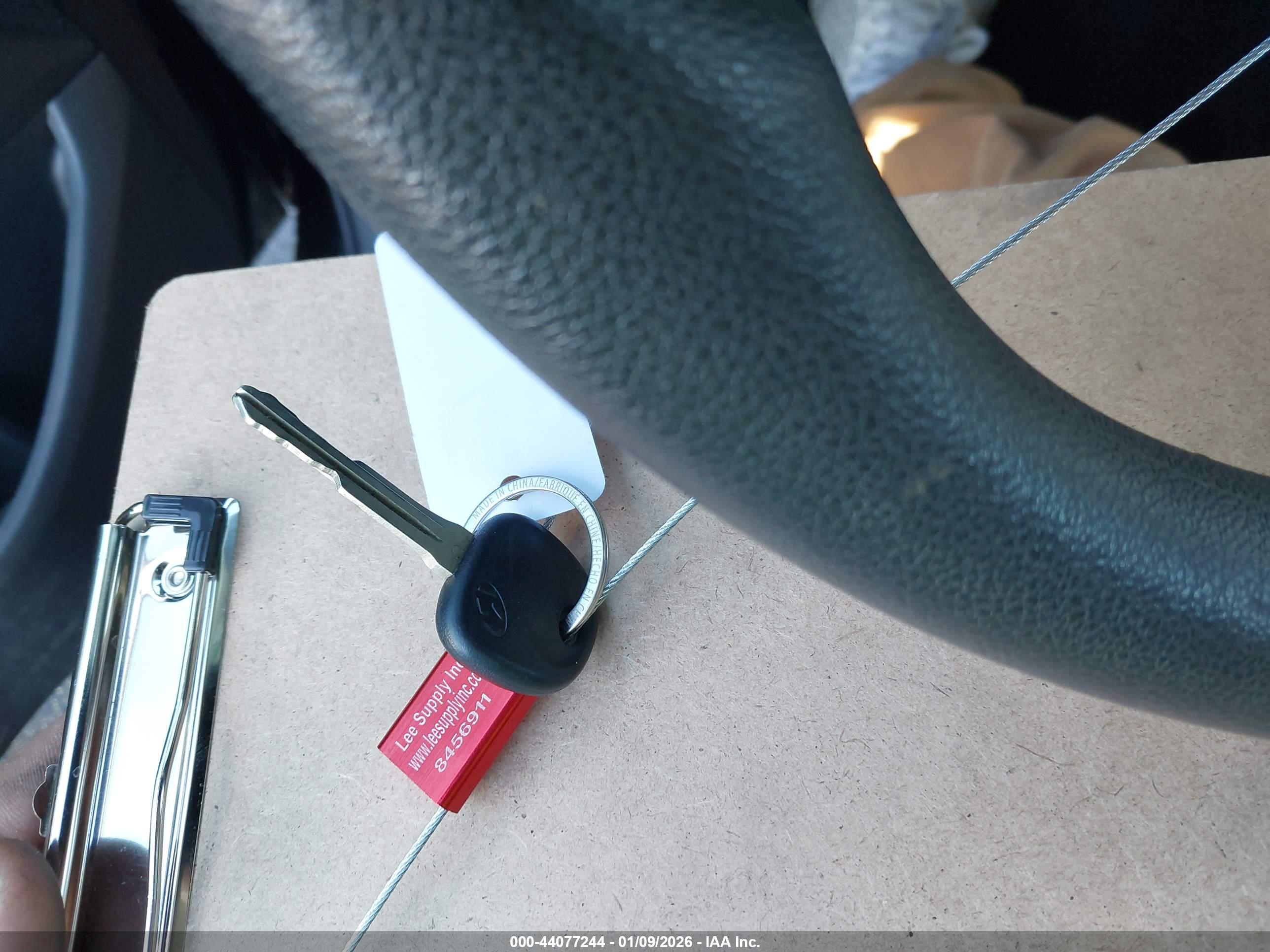 HYUNDAI ELANTRA image 11